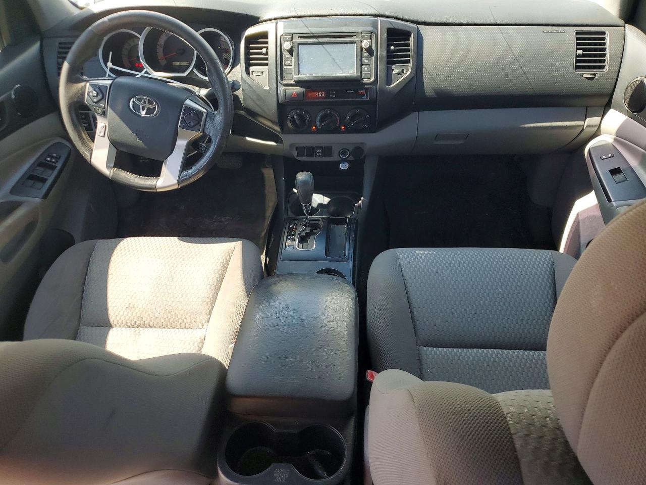 Toyota Silver vin: 5TFJX4GN4EX035776