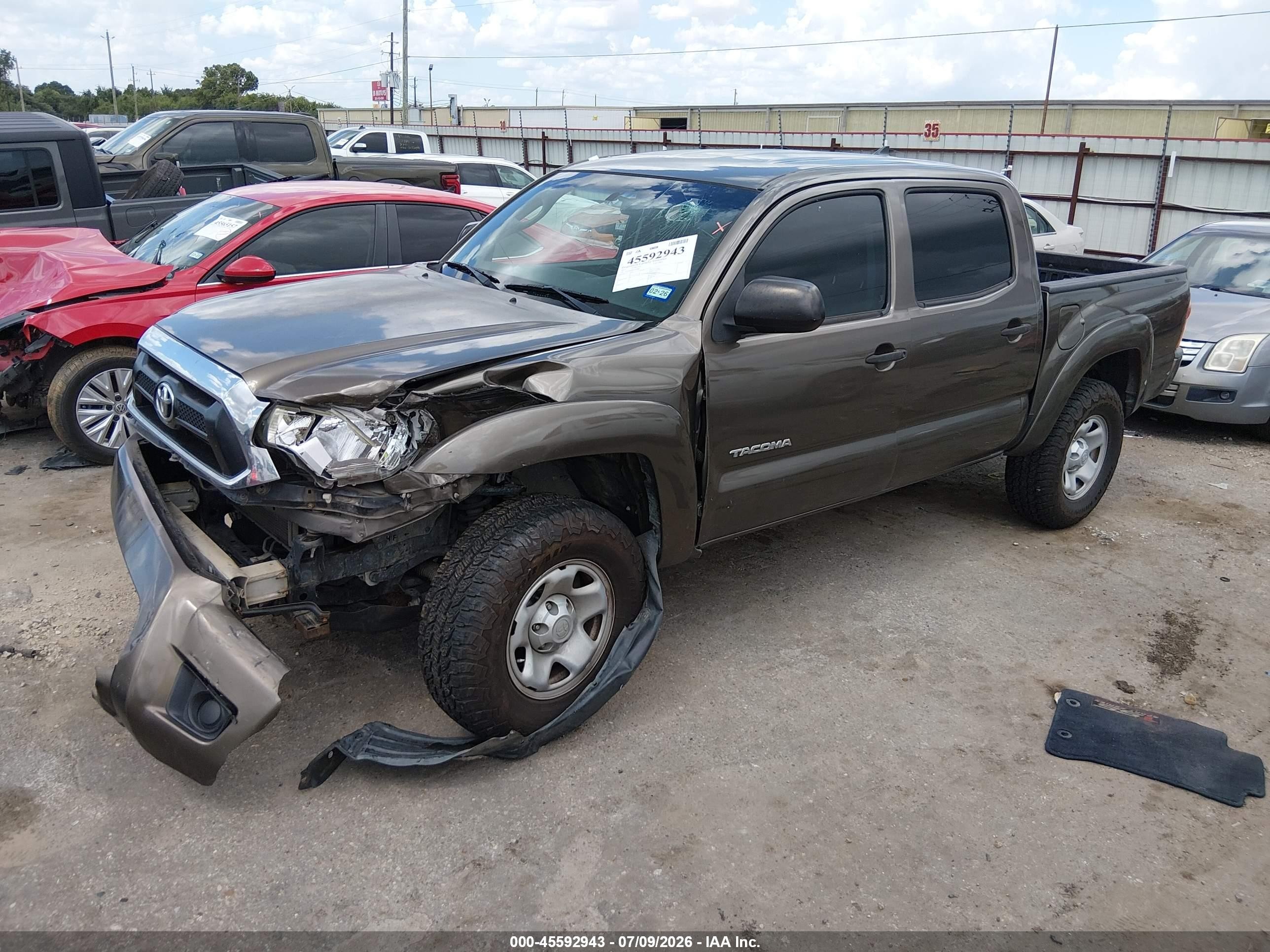 2015 Toyota Tacoma Prerunner Brown vin: 5TFJX4GN4FX039845
