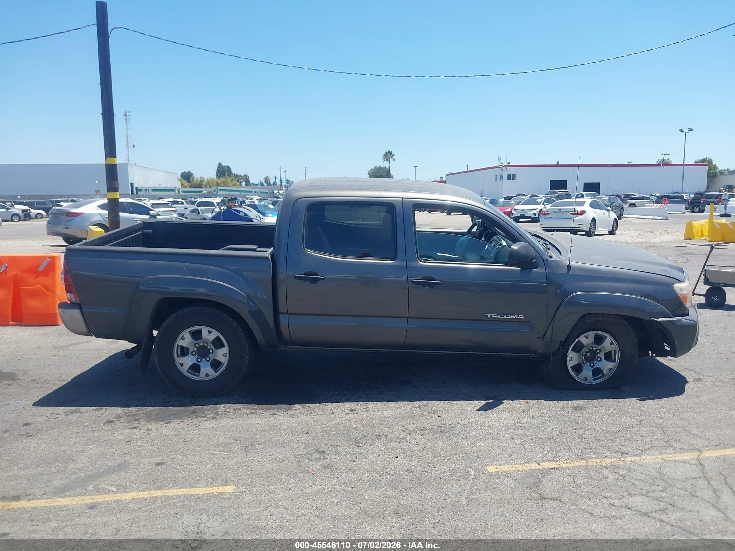 2013 Toyota Tacoma Prerunner Gray vin: 5TFJX4GN5DX024655
