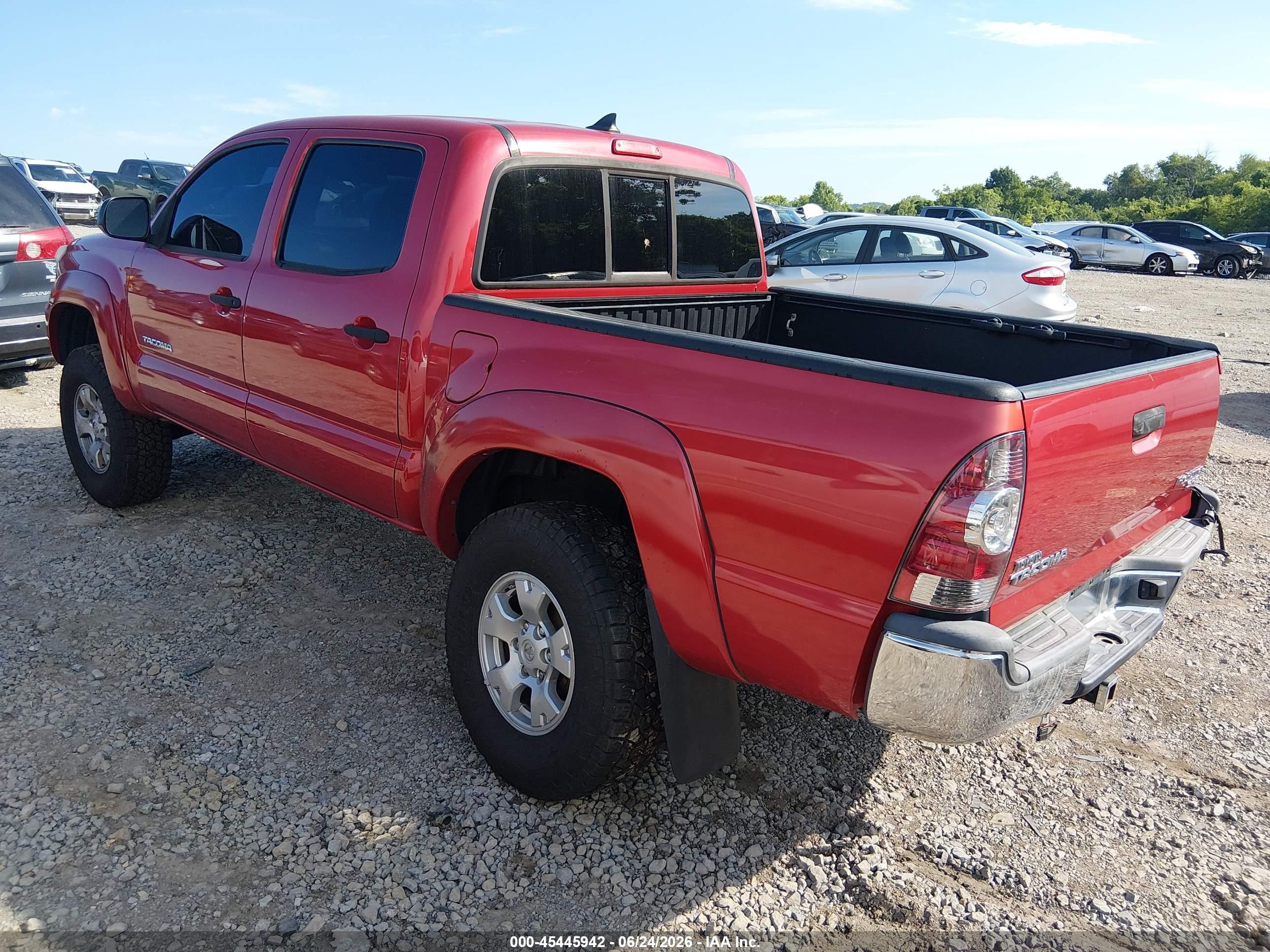 2014 Toyota Tacoma Prerunner Red vin: 5TFJX4GN5EX027945
