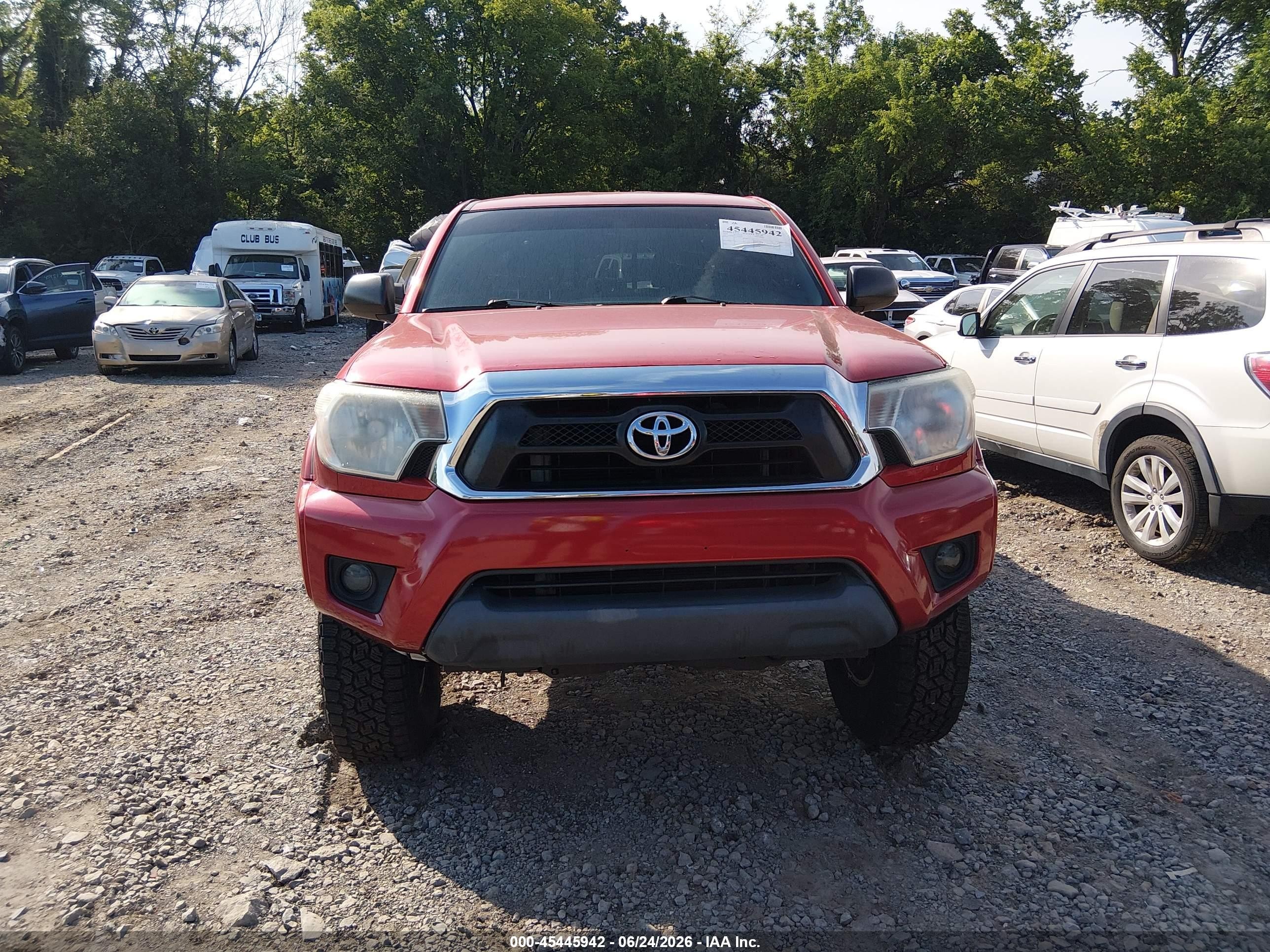 2014 Toyota Tacoma Prerunner Red vin: 5TFJX4GN5EX027945