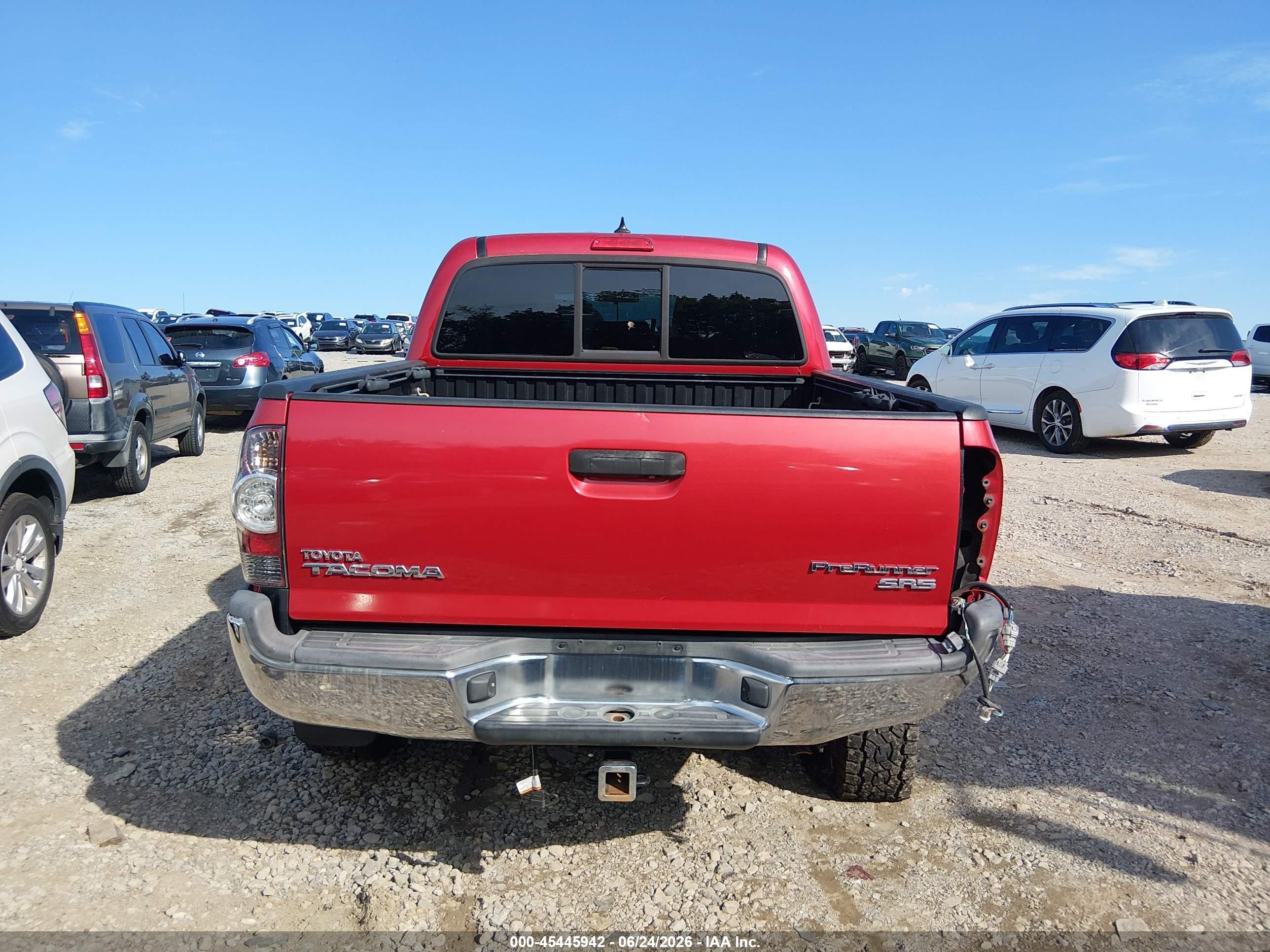 2014 Toyota Tacoma Prerunner Red vin: 5TFJX4GN5EX027945