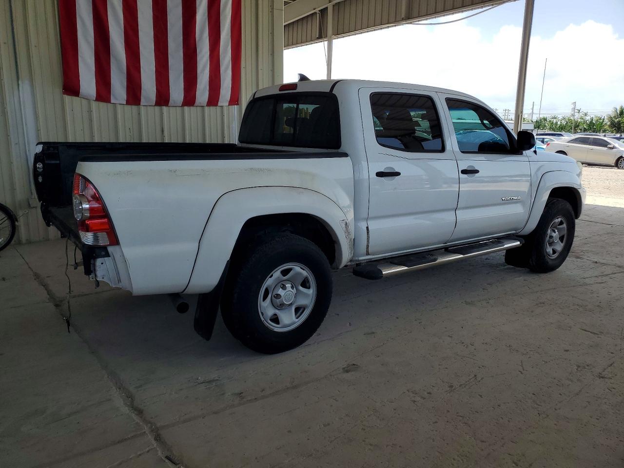 2015 Toyota Tacoma Double Cab Prerunner White vin: 5TFJX4GN7FX037183