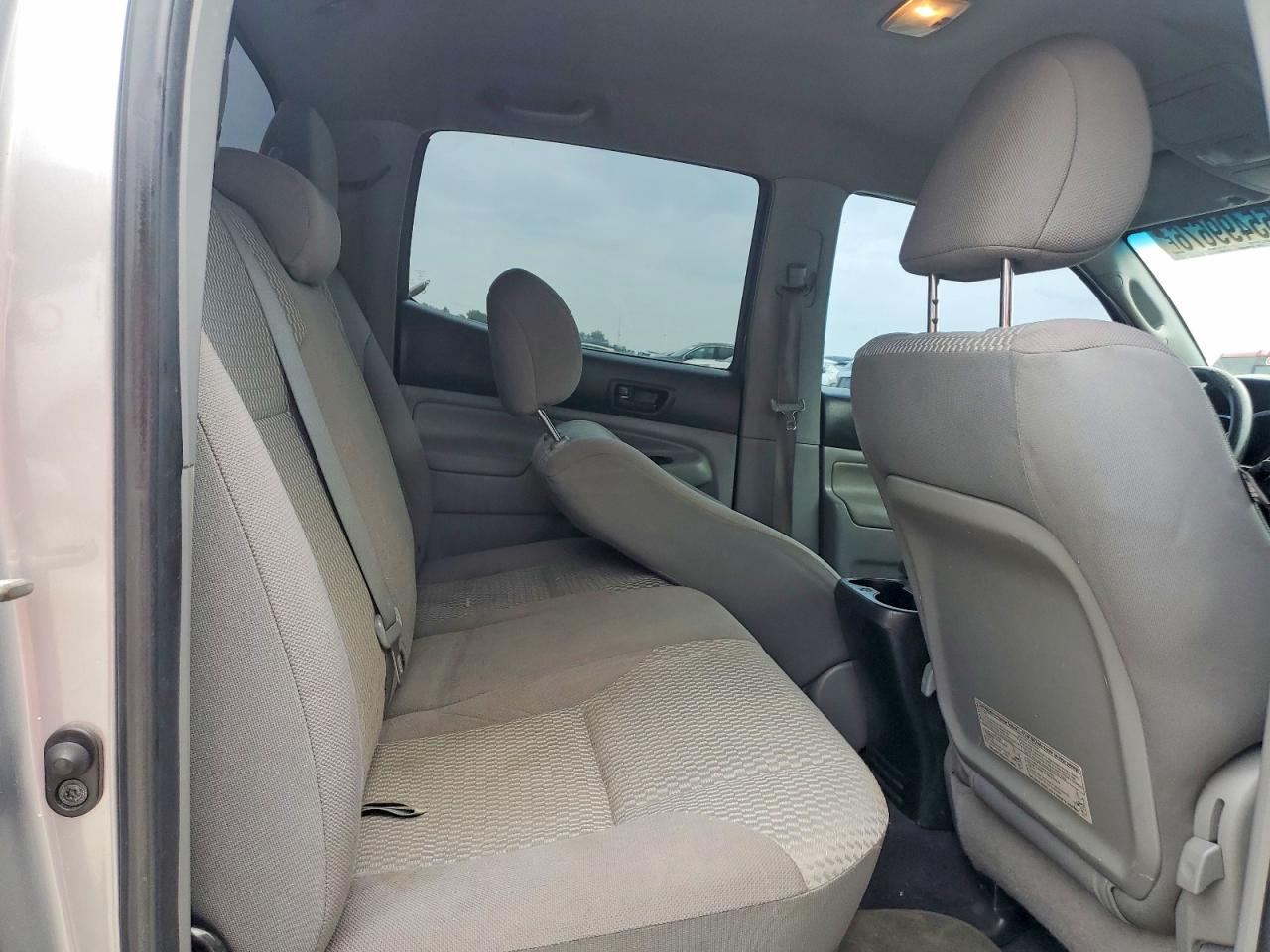 2015 Toyota Tacoma Double Cab Prerunner Серебряный vin: 5TFJX4GN7FX047583