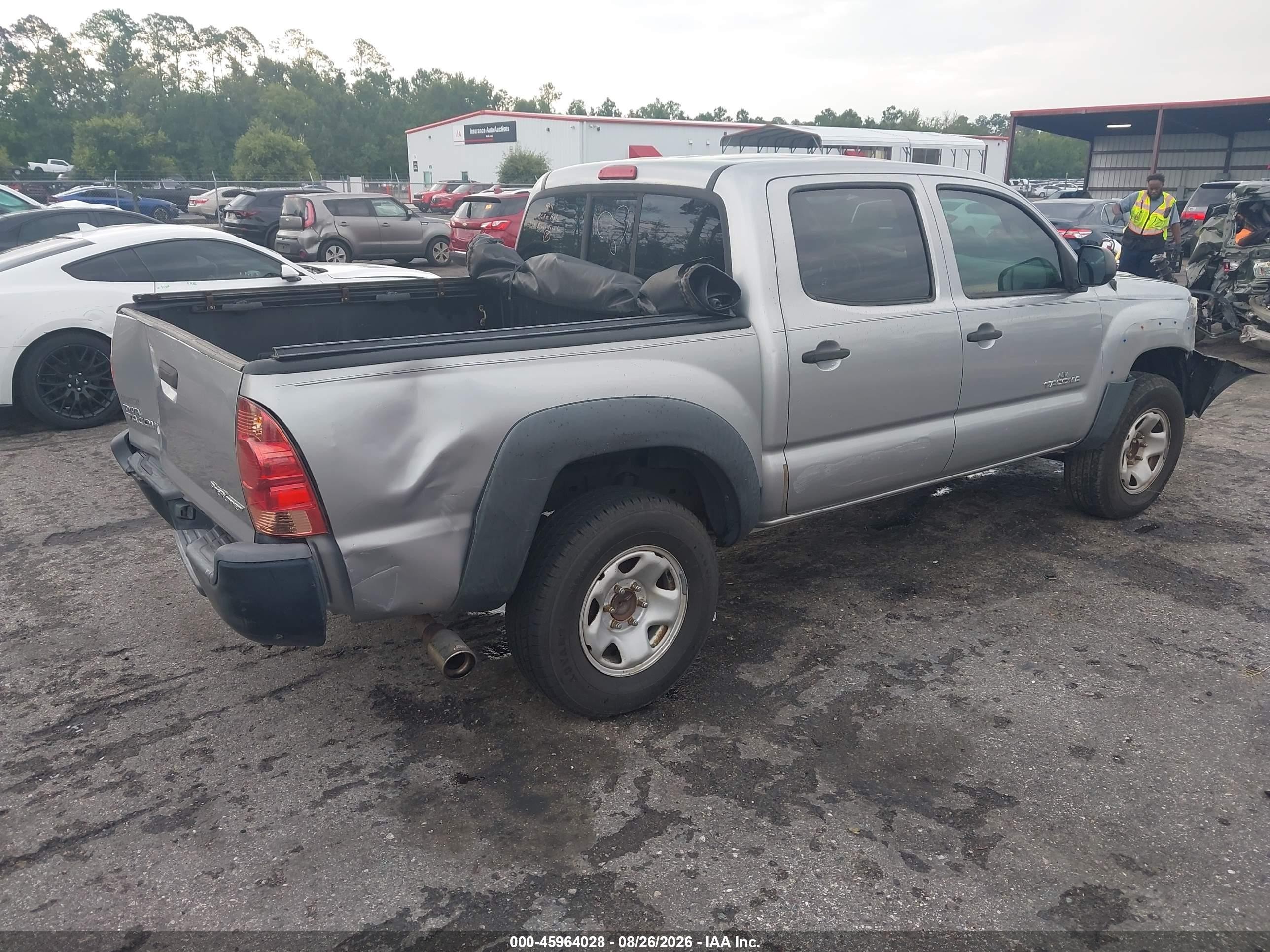 2015 Toyota Tacoma Prerunner Silver vin: 5TFJX4GN7FX050418
