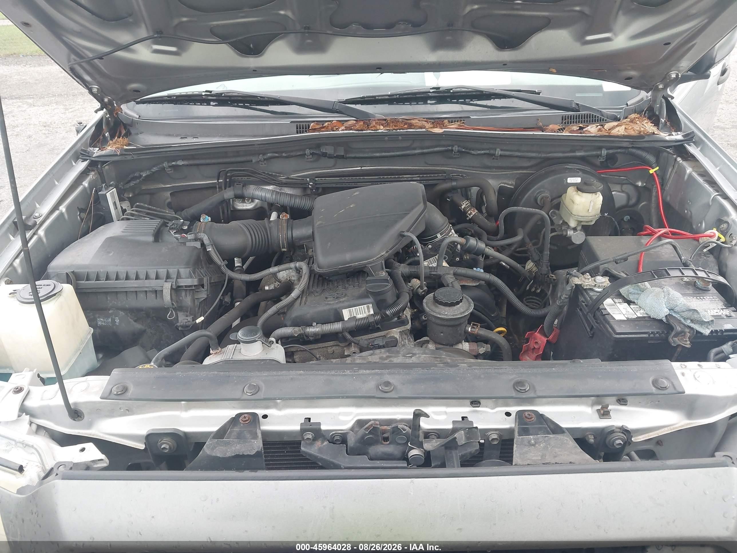 2015 Toyota Tacoma Prerunner Silver vin: 5TFJX4GN7FX050418