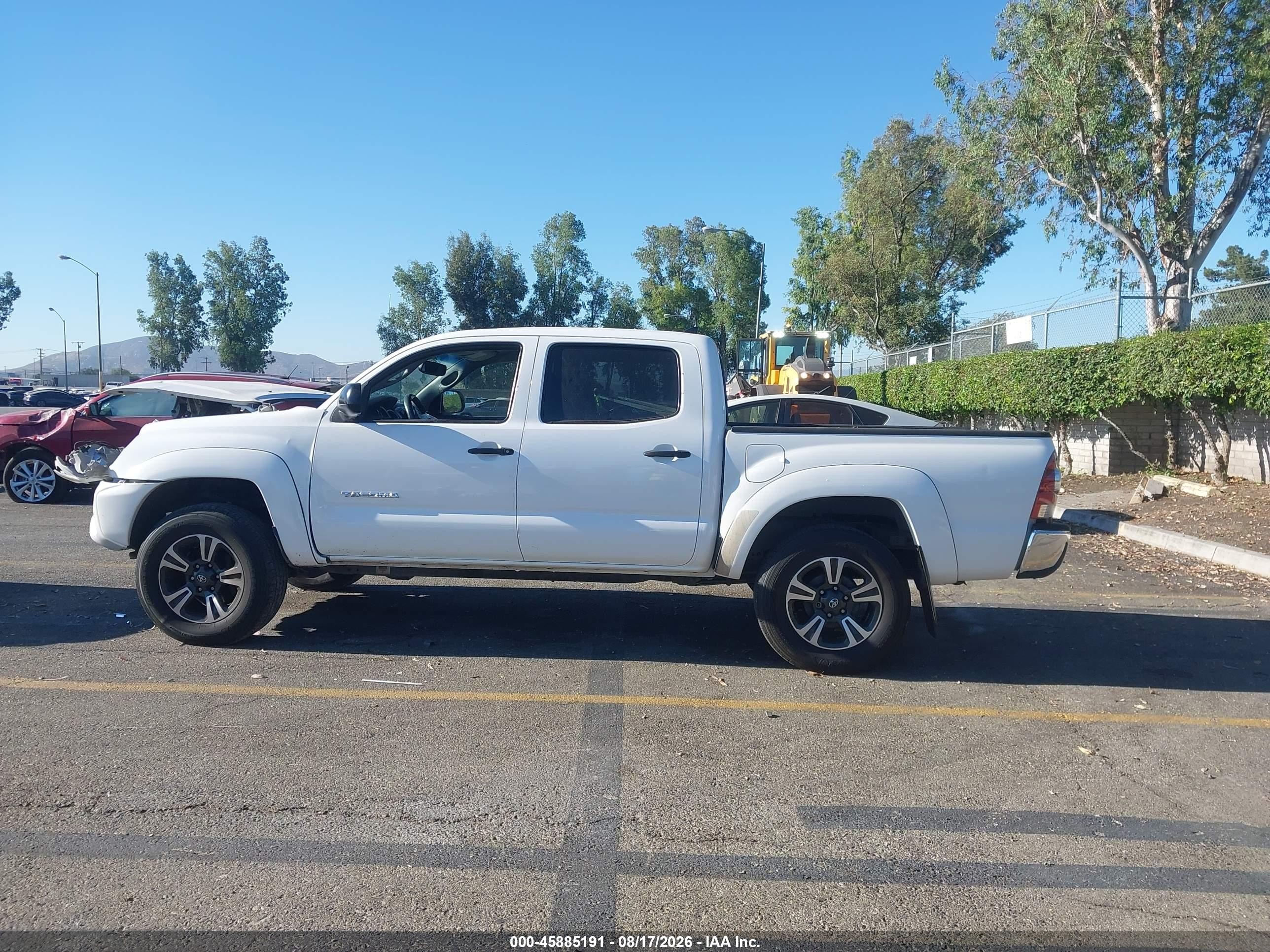 2012 Toyota Tacoma Prerunner Белый vin: 5TFJX4GN8CX010800