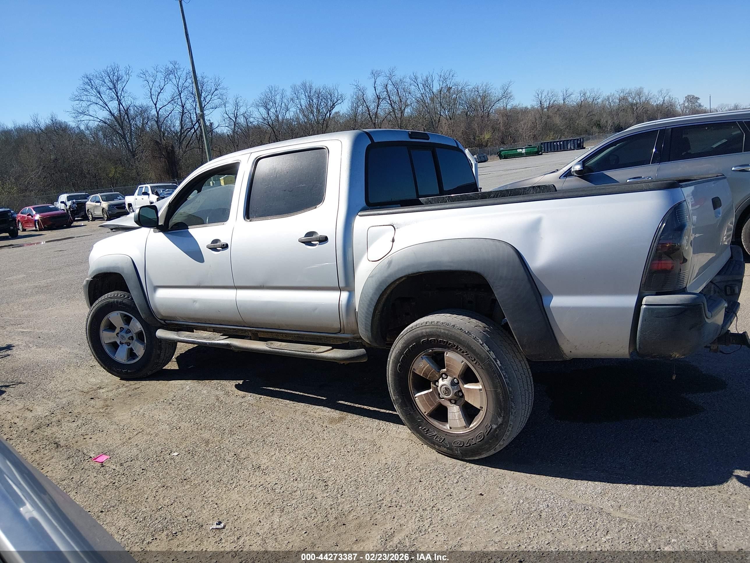 2013 Toyota Tacoma Prerunner Gray vin: 5TFJX4GN9DX022276