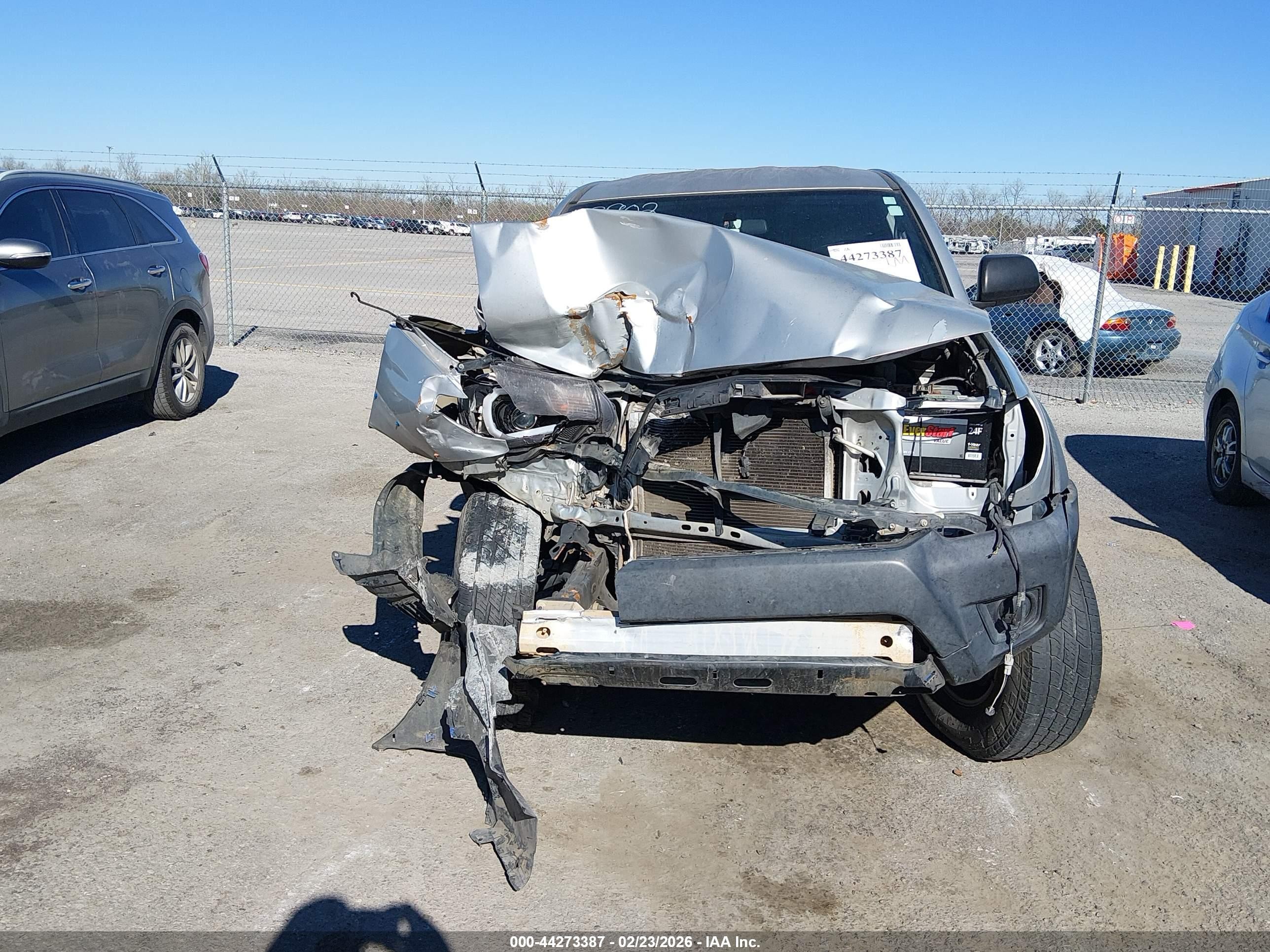 2013 Toyota Tacoma Prerunner Gray vin: 5TFJX4GN9DX022276