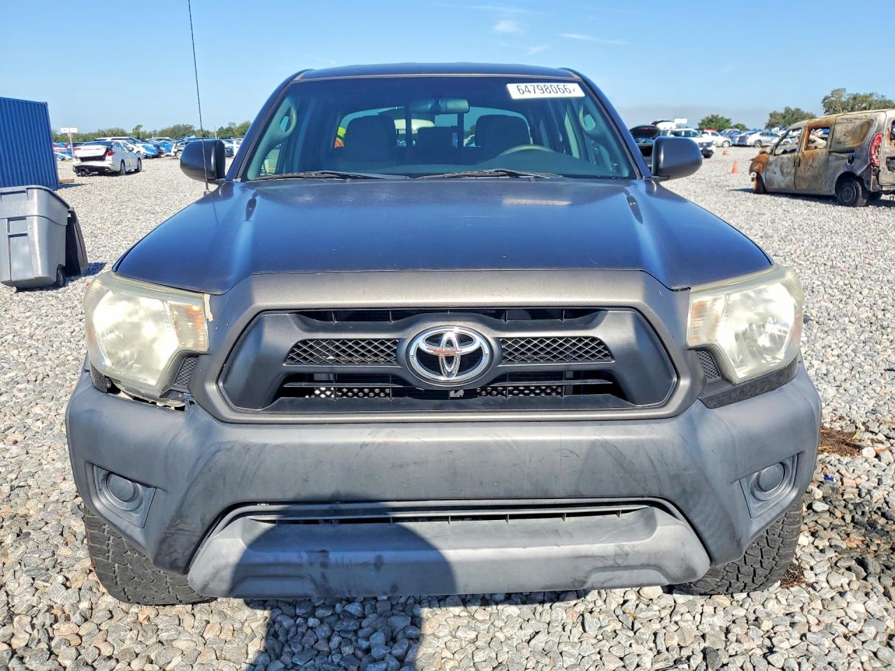 2014 Toyota Tacoma Prerunner Silver vin: 5TFJX4GN9EX027270
