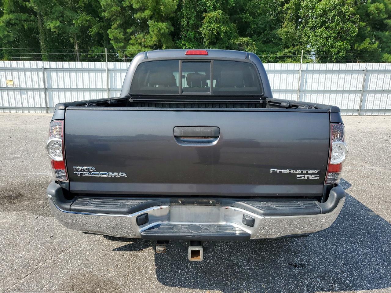 2013 Toyota Tacoma Double Cab Gray vin: 5TFJX4GNXDX015594