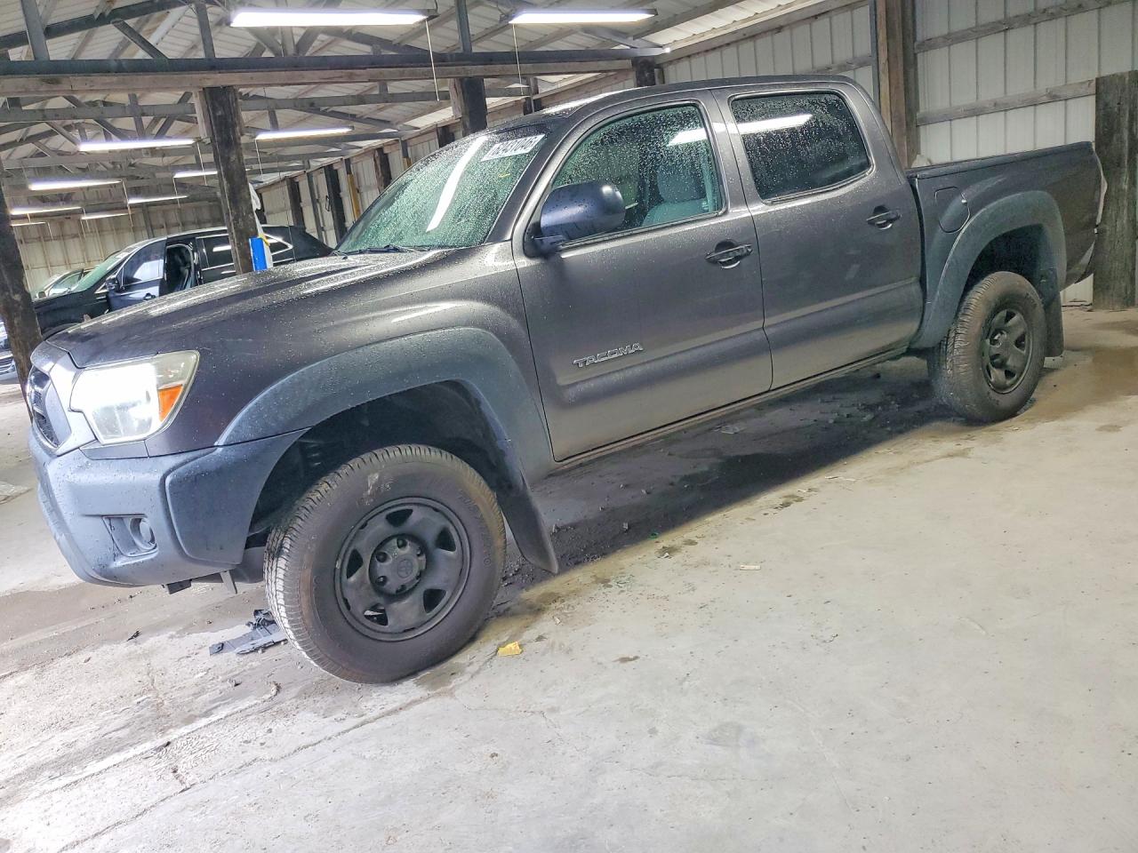 2014 Toyota Tacoma Double Cab Gray vin: 5TFJX4GNXEX030128