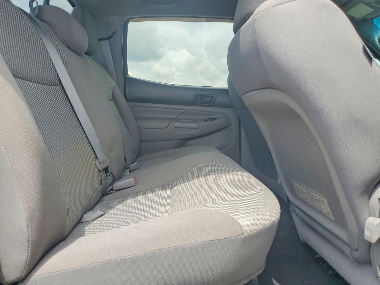 2014 Toyota Tacoma Double Cab Gray vin: 5TFJX4GNXEX034227