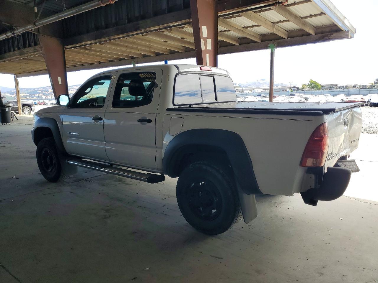 2015 Toyota Tacoma Double Cab Prerunner Белый vin: 5TFJX4GNXFX042930