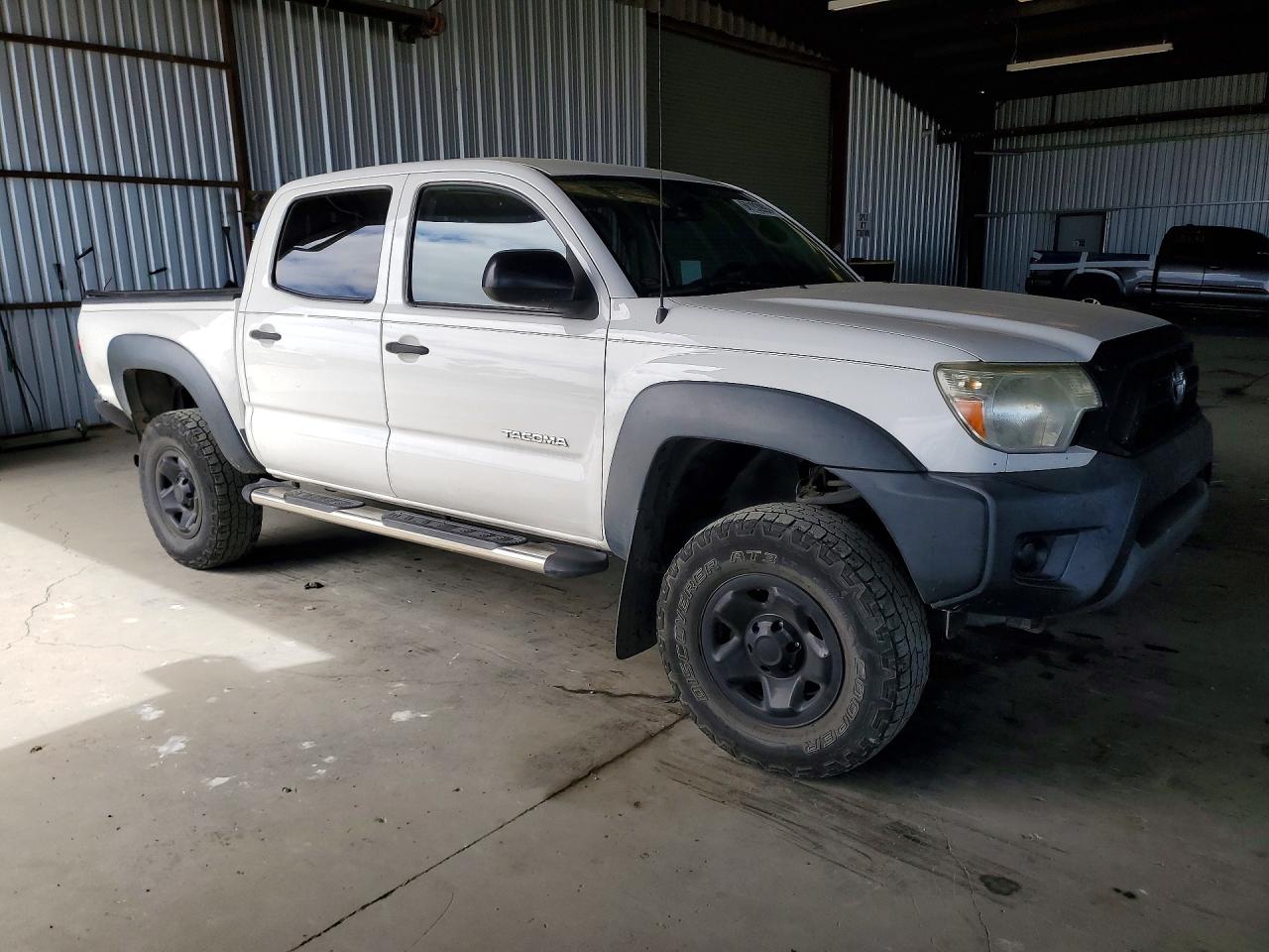2015 Toyota Tacoma Double Cab Prerunner Белый vin: 5TFJX4GNXFX042930