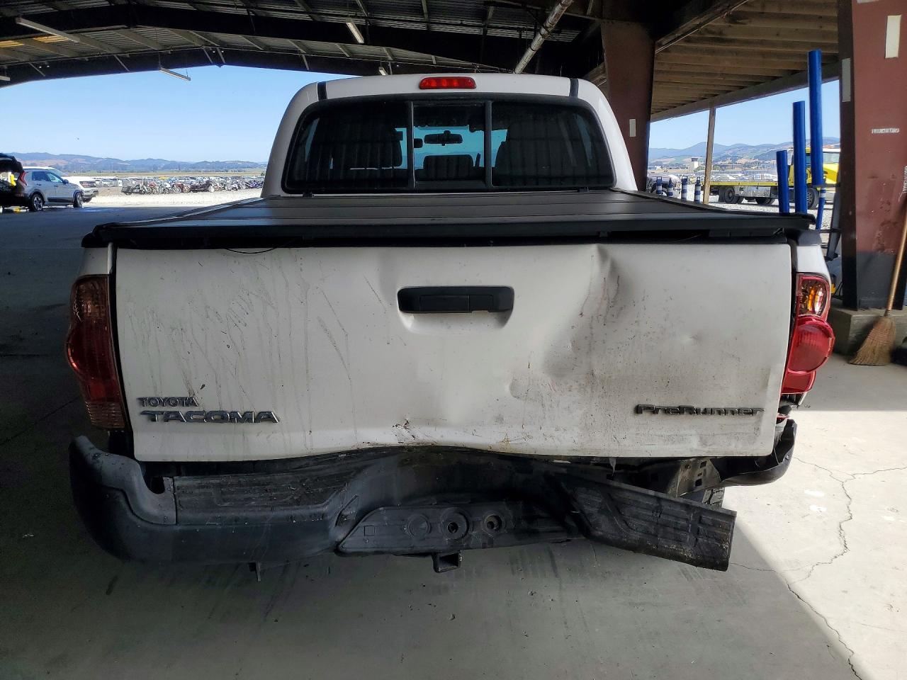 2015 Toyota Tacoma Double Cab Prerunner Белый vin: 5TFJX4GNXFX042930