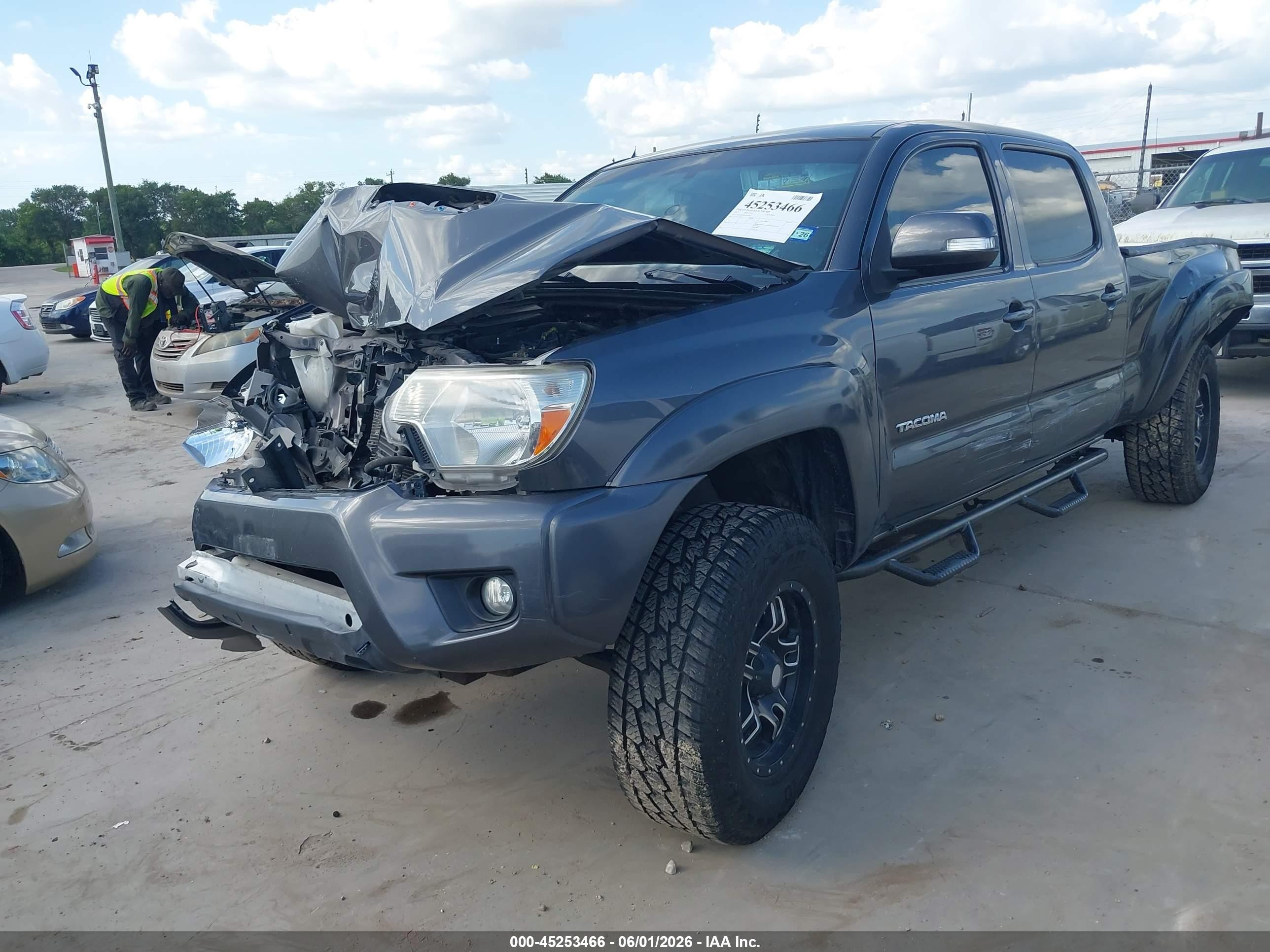2015 Toyota Tacoma Prerunner V6 Gray vin: 5TFKU4HN0FX007051