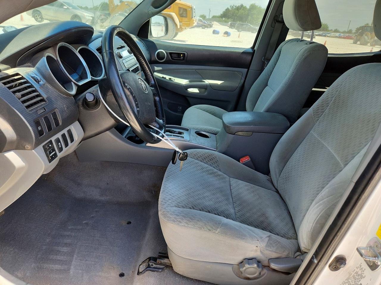 2011 Toyota Tacoma Double Cab Prerunner Long Bed White vin: 5TFKU4HN3BX001206