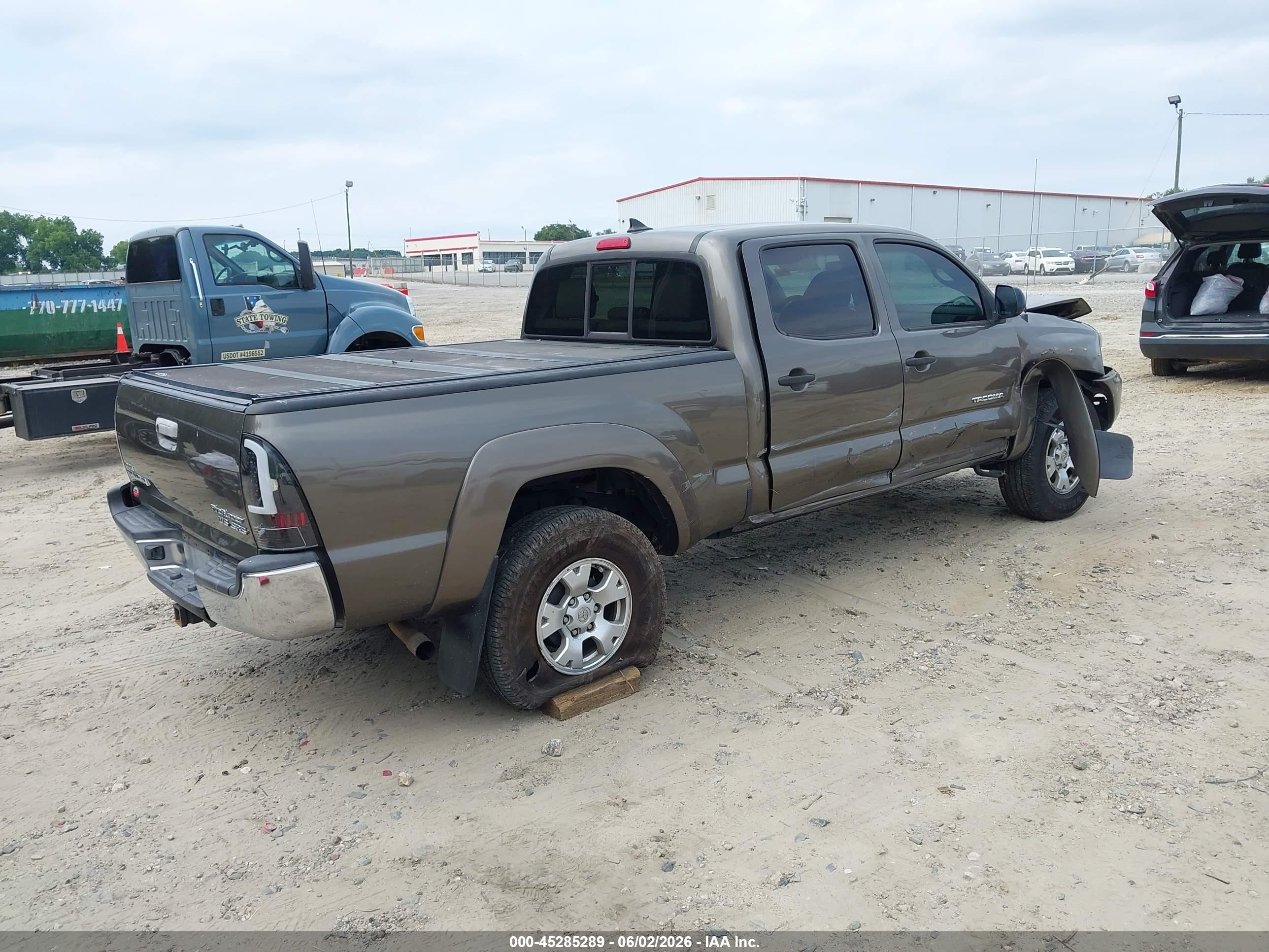 2012 Toyota Tacoma Prerunner V6 Brown vin: 5TFKU4HN6CX002089