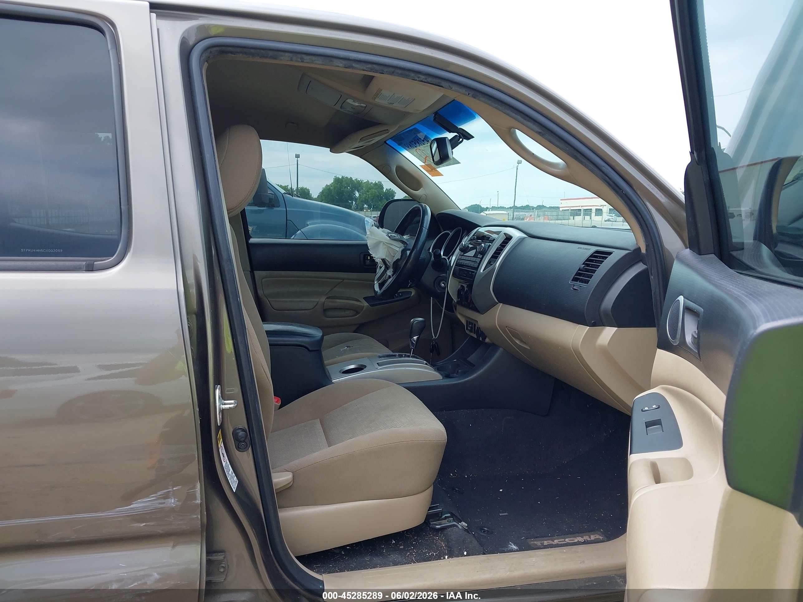 2012 Toyota Tacoma Prerunner V6 Brown vin: 5TFKU4HN6CX002089