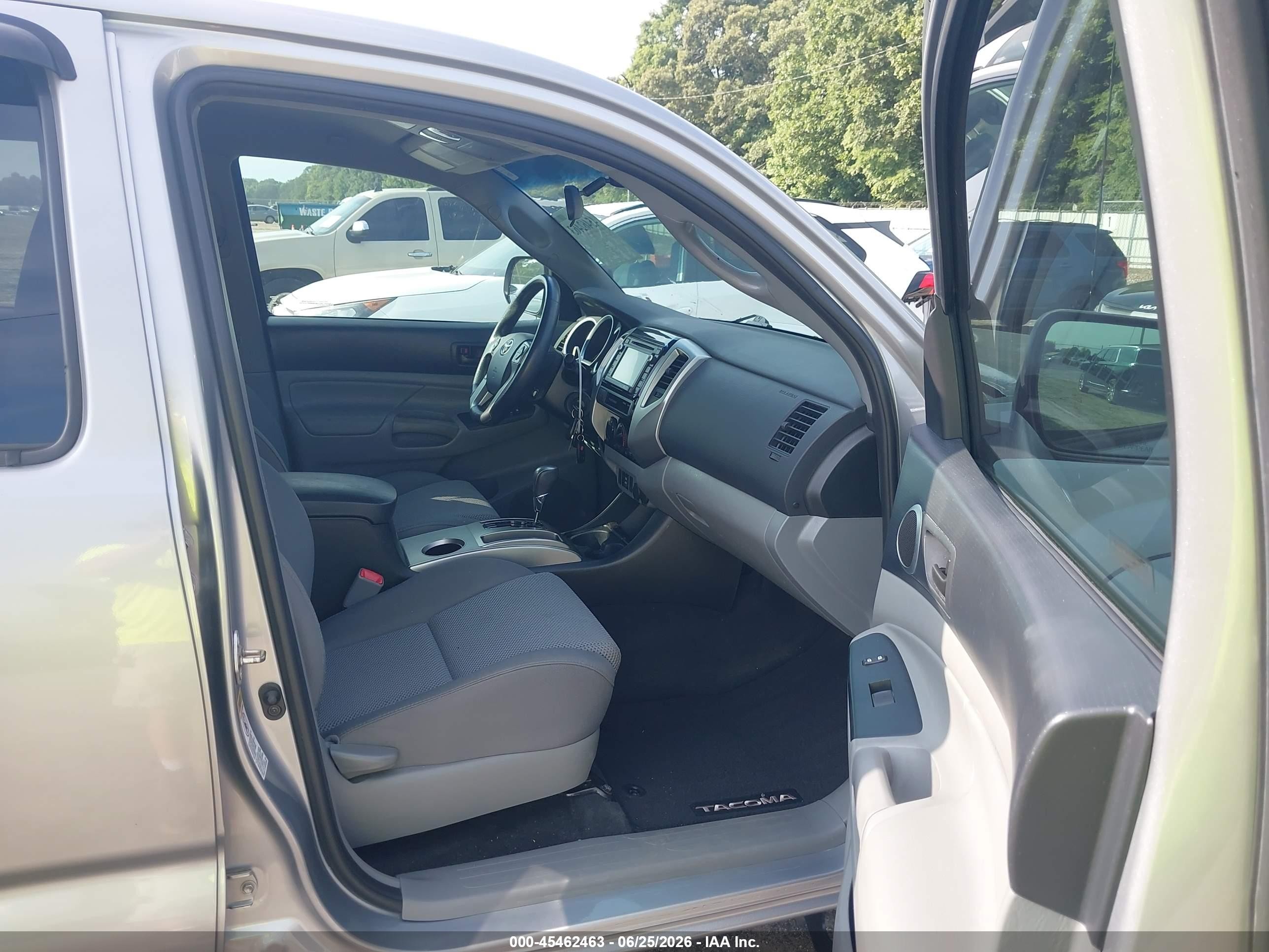 2015 Toyota Tacoma Prerunner V6 Gray vin: 5TFKU4HN7FX007239