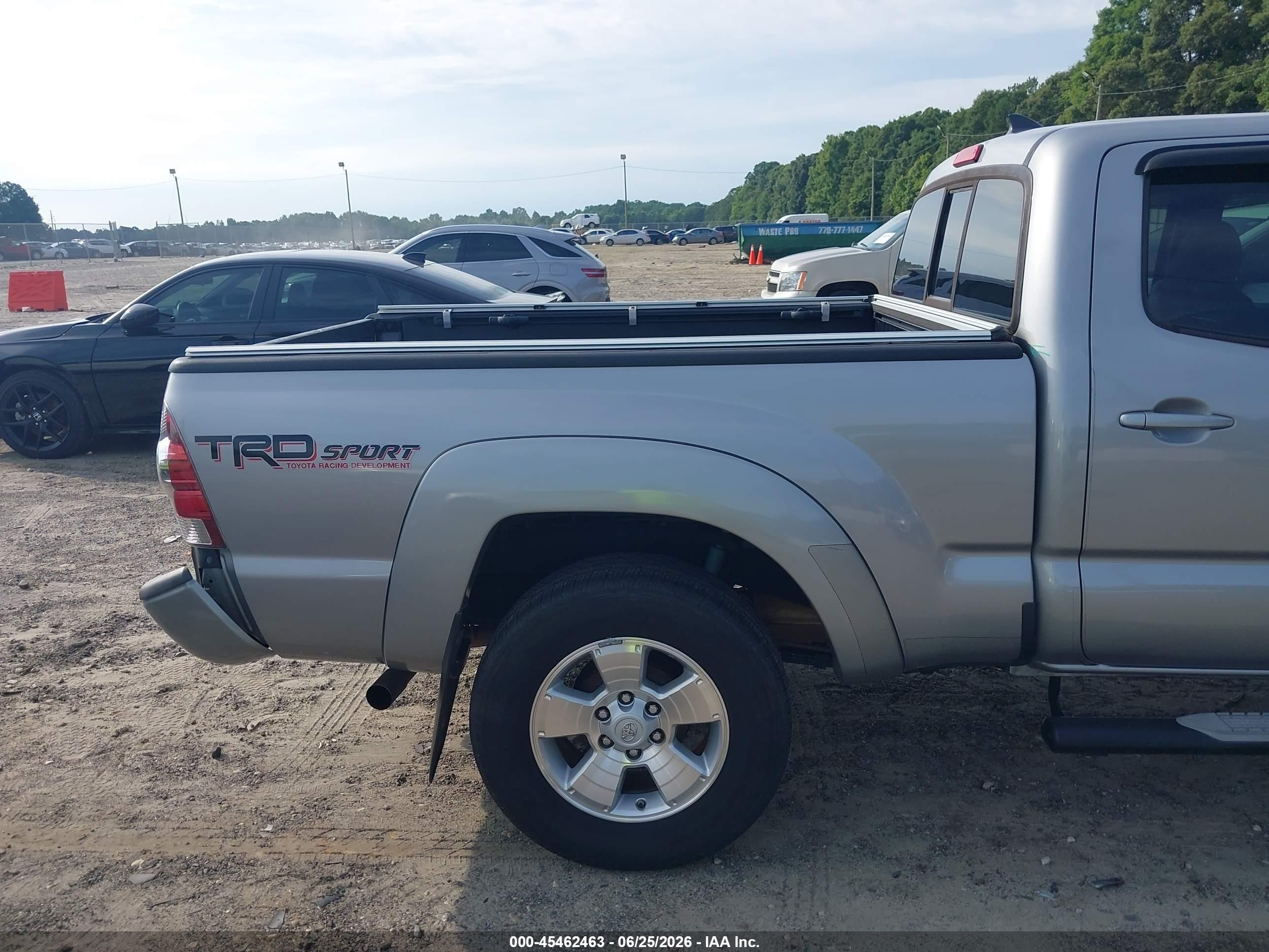 2015 Toyota Tacoma Prerunner V6 Gray vin: 5TFKU4HN7FX007239