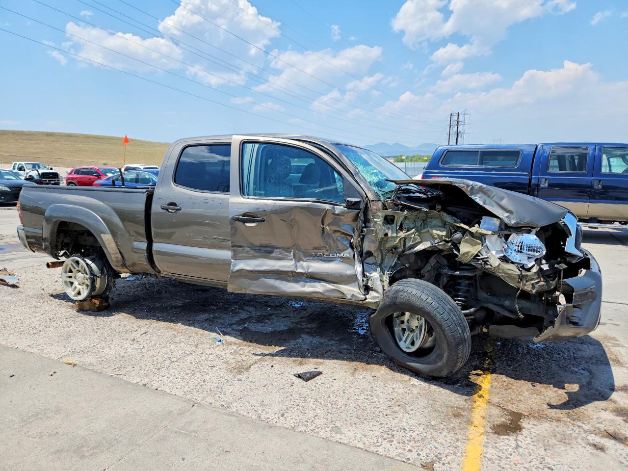 2015 Toyota Tacoma Double Cab Prerunner Long Bed Желто-коричневый vin: 5TFKU4HN8FX007220