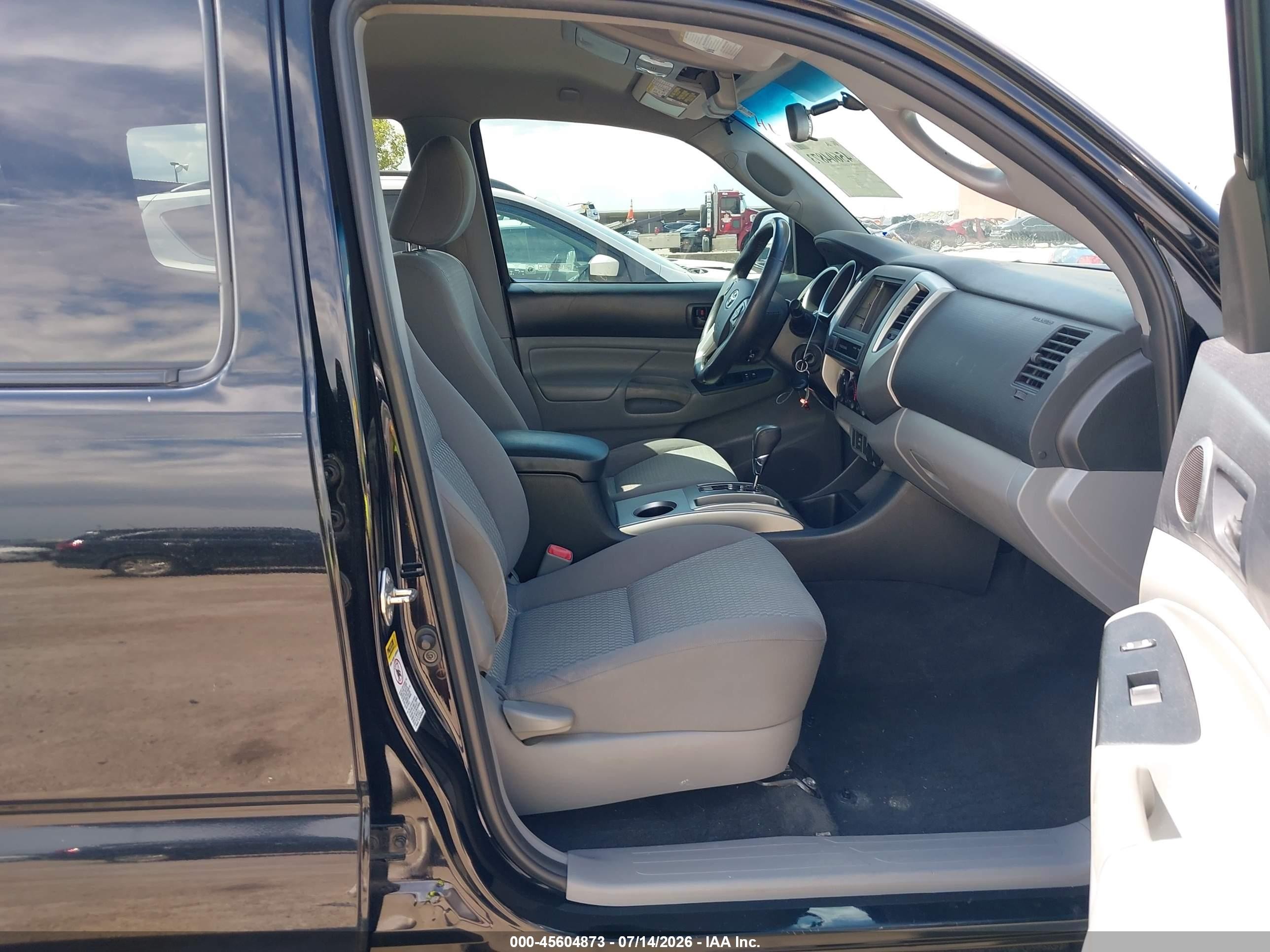 2015 Toyota Tacoma Prerunner V6 Black vin: 5TFKU4HN9FX007341