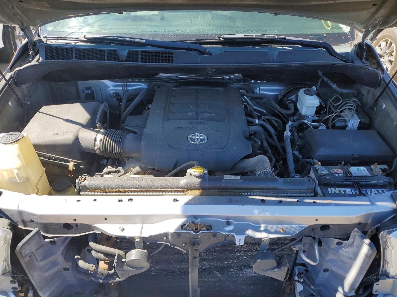 2011 Toyota Tundra Grade Серебряный vin: 5TFKY5F10BX004607