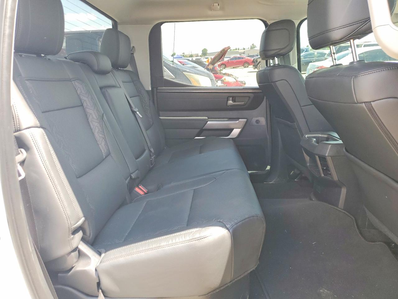 2023 Toyota Tundra Sr5 White vin: 5TFLA5AB6PX025722