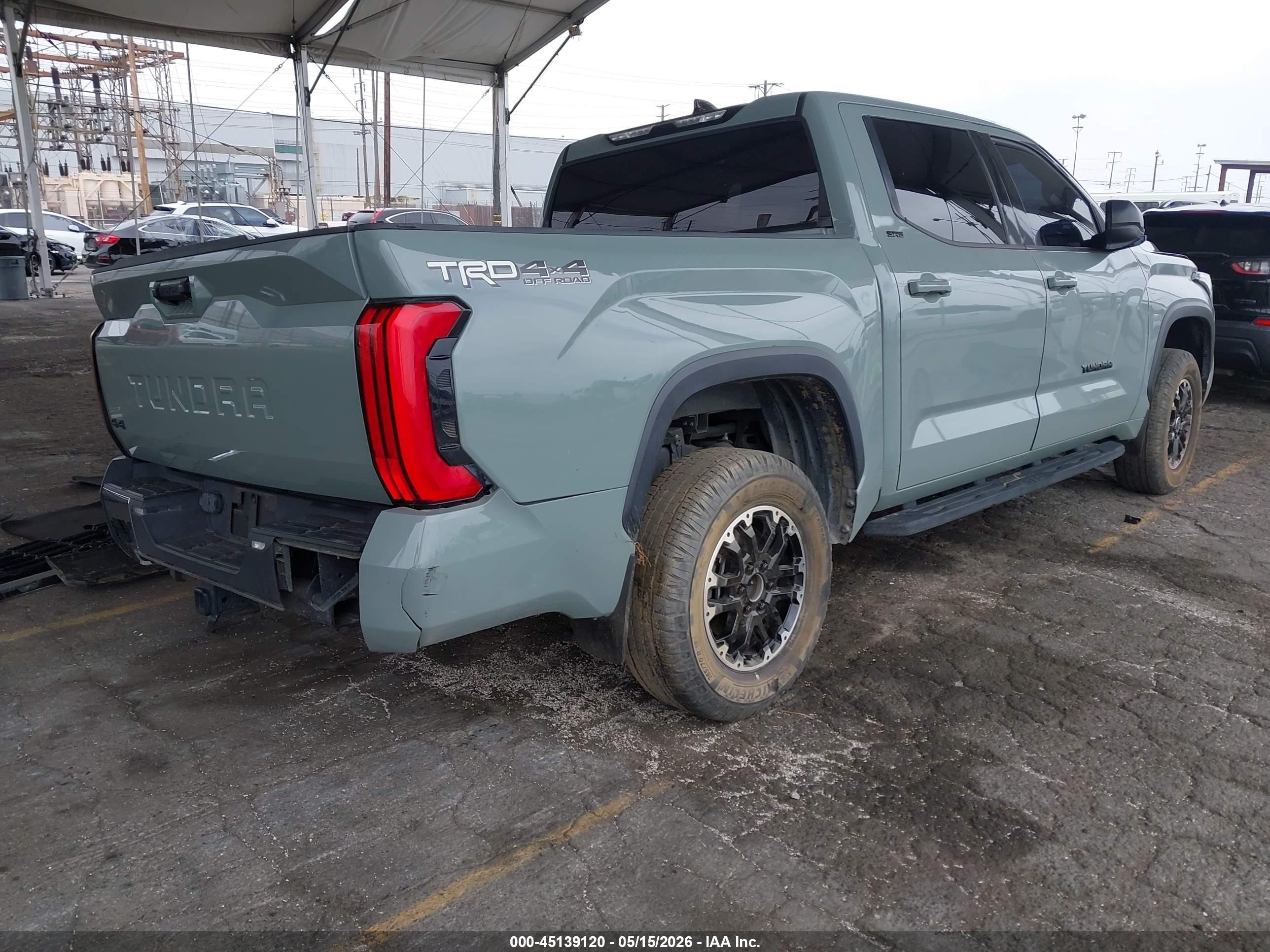 2022 Toyota Tundra Sr5 Gray vin: 5TFLA5DB5NX035523