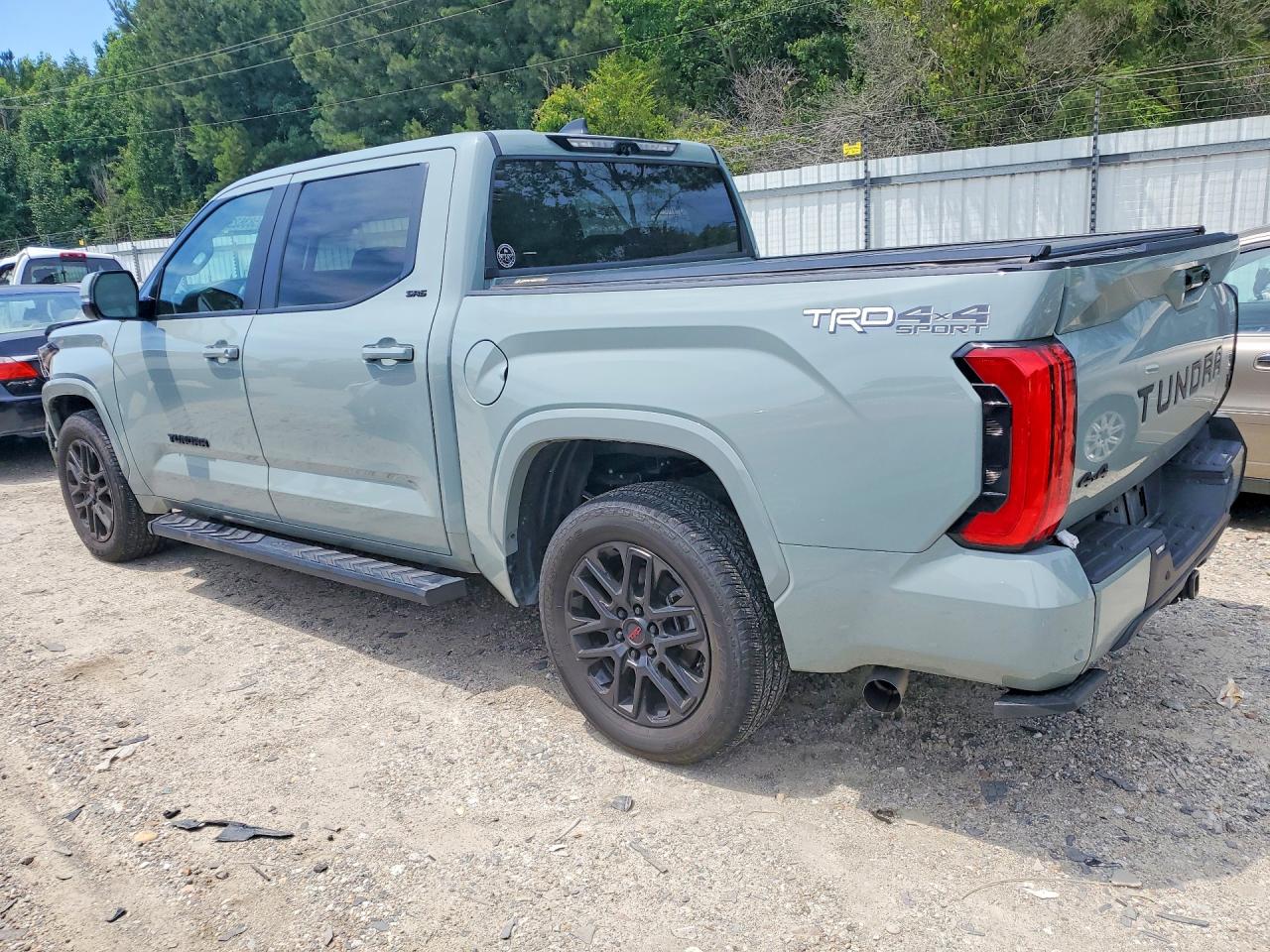 2024 Toyota Tundra Sr5 Gray vin: 5TFLA5DB8RX170680