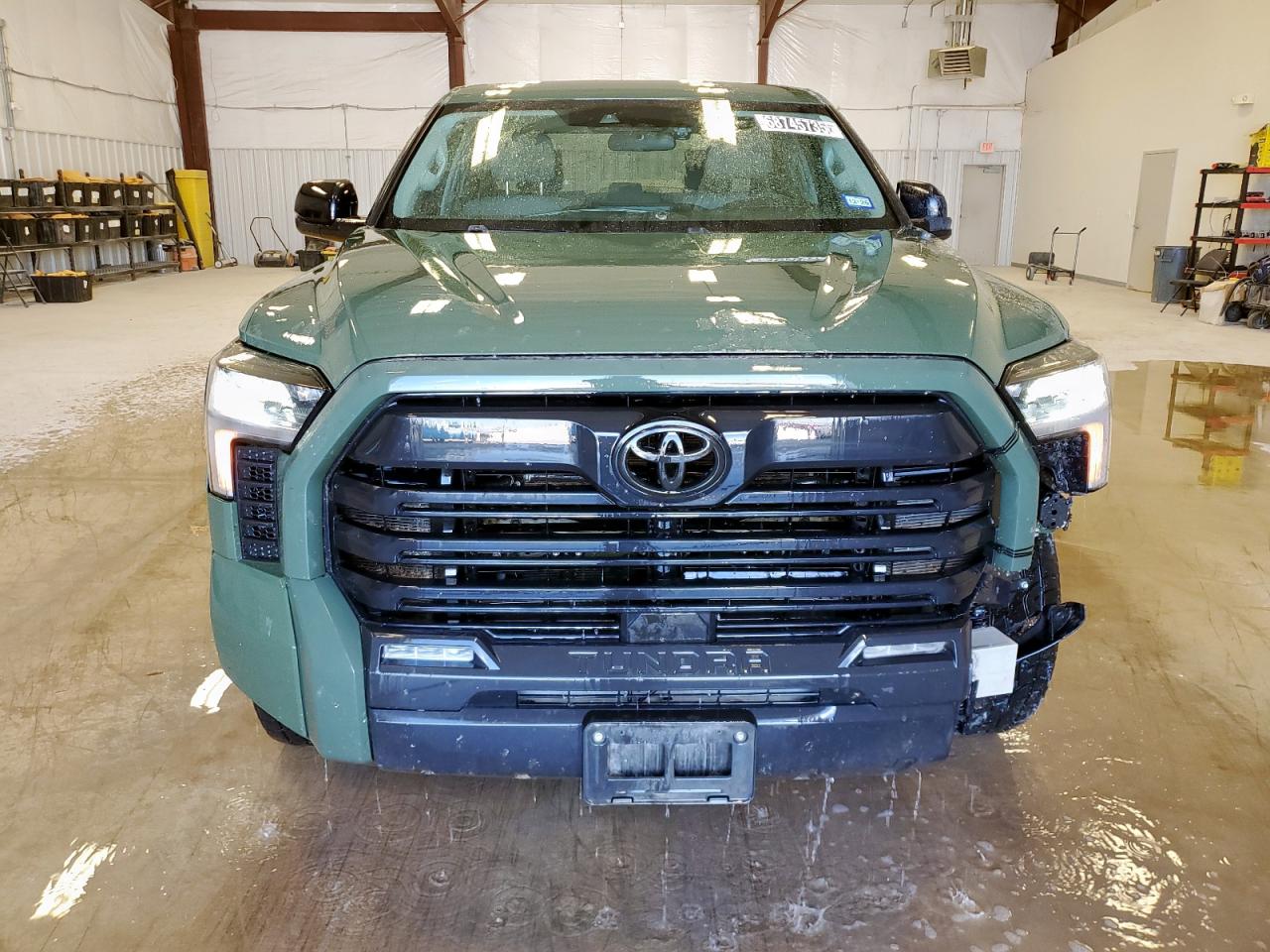 2023 Toyota Tundra Crewmax Sr Green vin: 5TFLA5DBXPX067922
