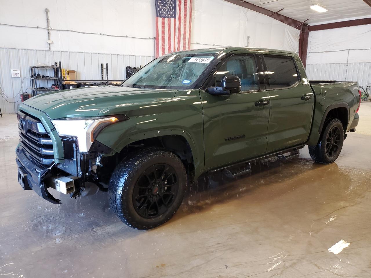 2023 Toyota Tundra Crewmax Sr Green vin: 5TFLA5DBXPX067922 Damage: Left Running Board, Aftermarket, Acceptable