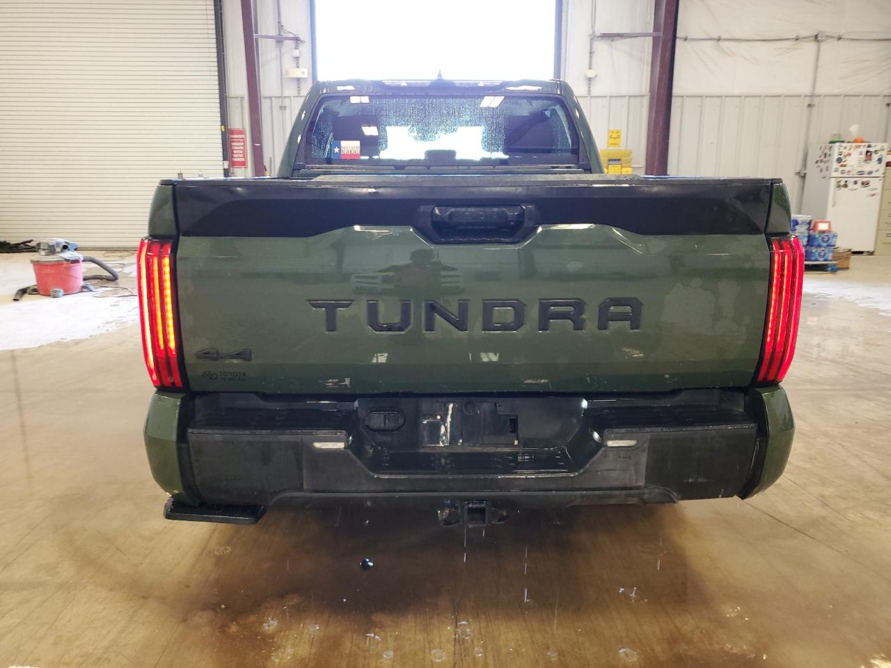 2023 Toyota Tundra Crewmax Sr Green vin: 5TFLA5DBXPX067922 Damage: Tailgate, Multiple Scratches Heavy, 3