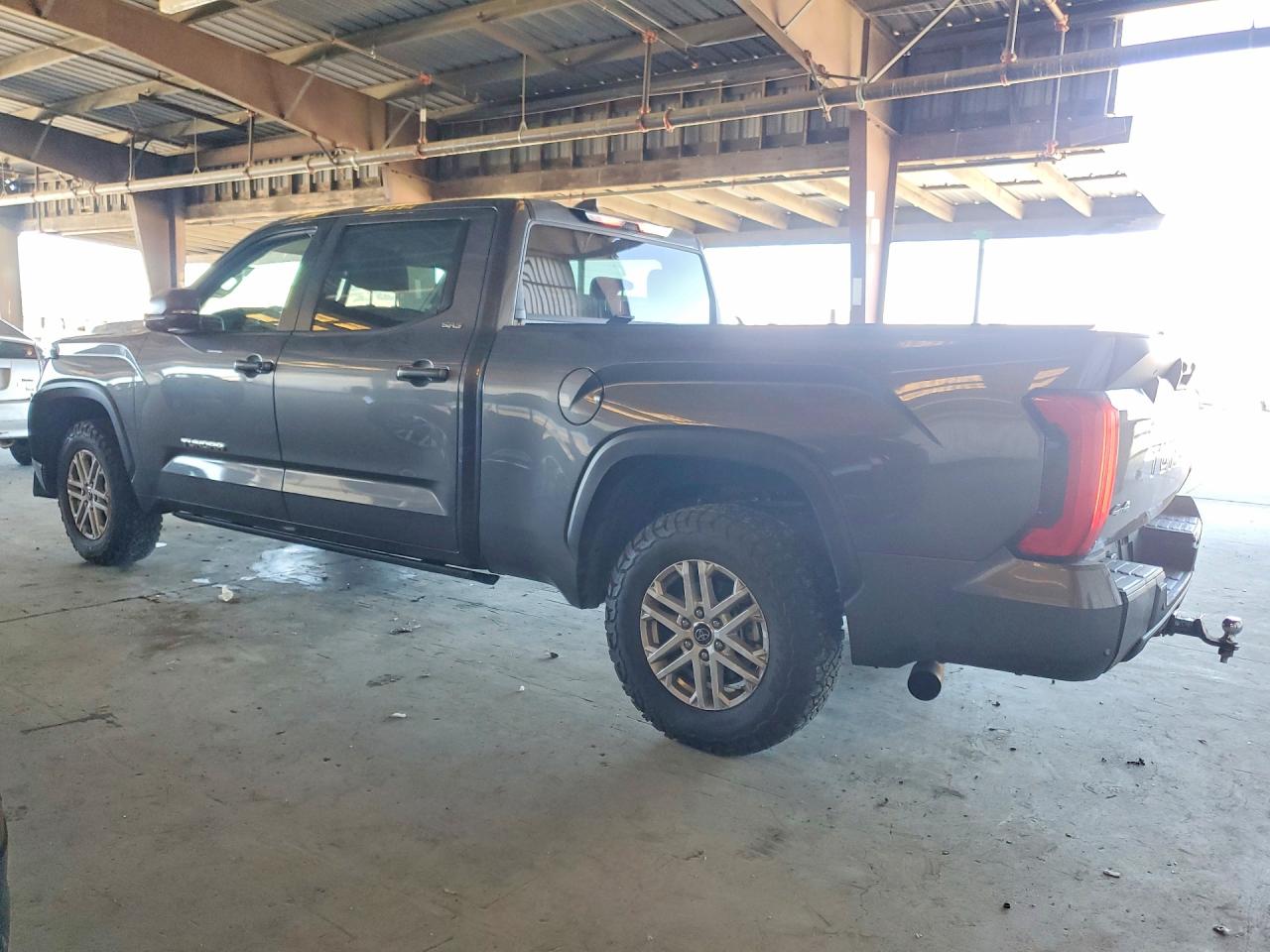 2024 Toyota Tundra Crewmax Sr5 Gray vin: 5TFLA5EC1RX032034