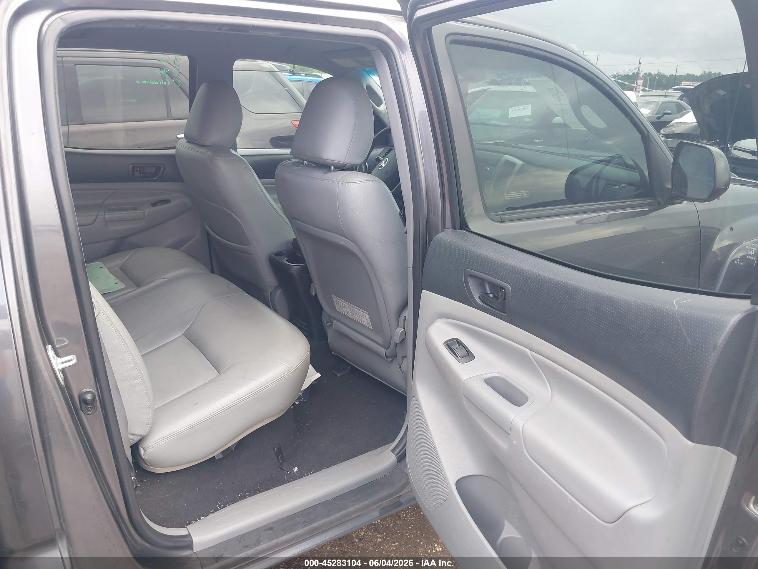 2012 Toyota Tacoma Base V6 Gray vin: 5TFLU4EN0CX044475
