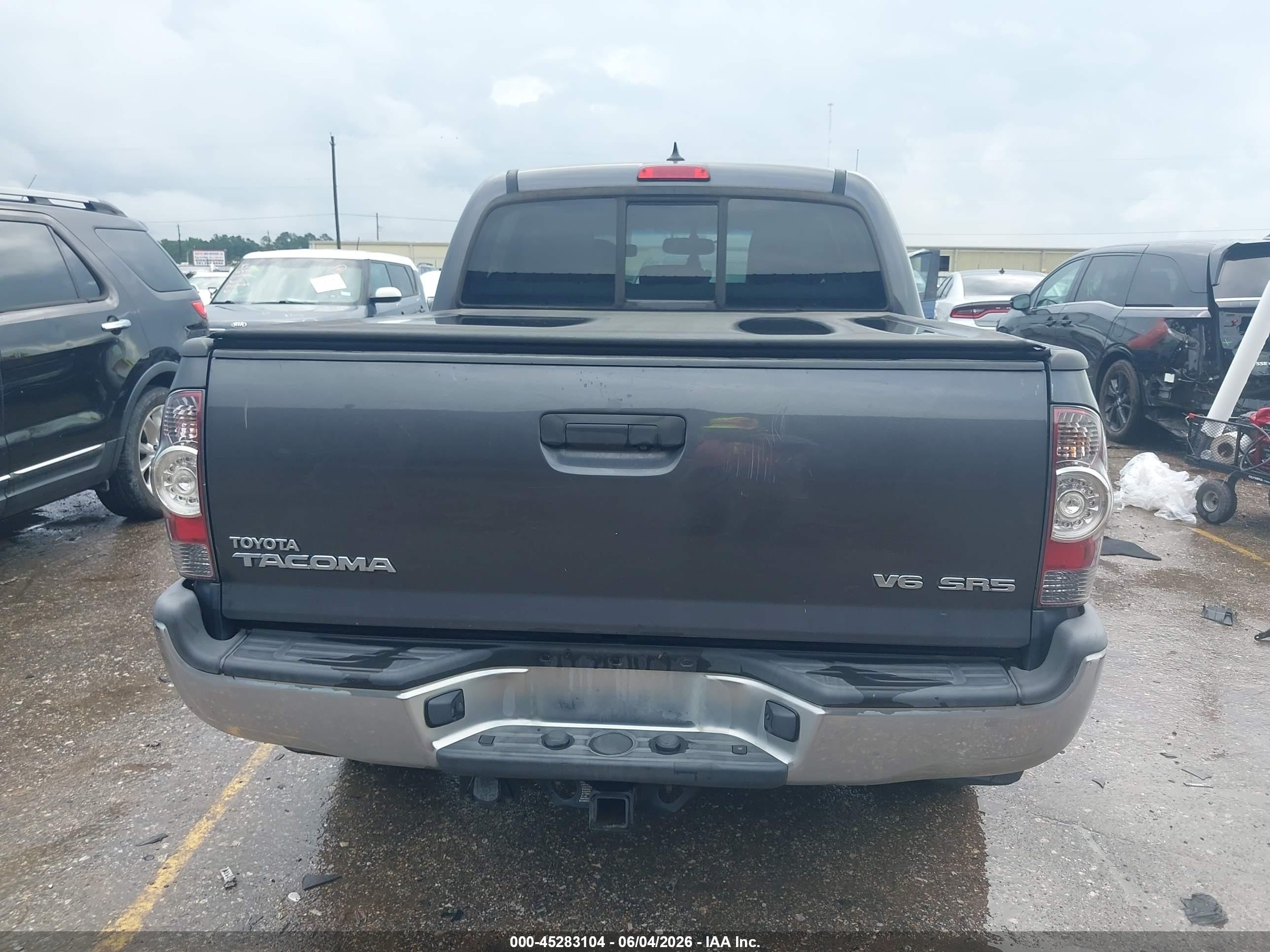 2012 Toyota Tacoma Base V6 Gray vin: 5TFLU4EN0CX044475