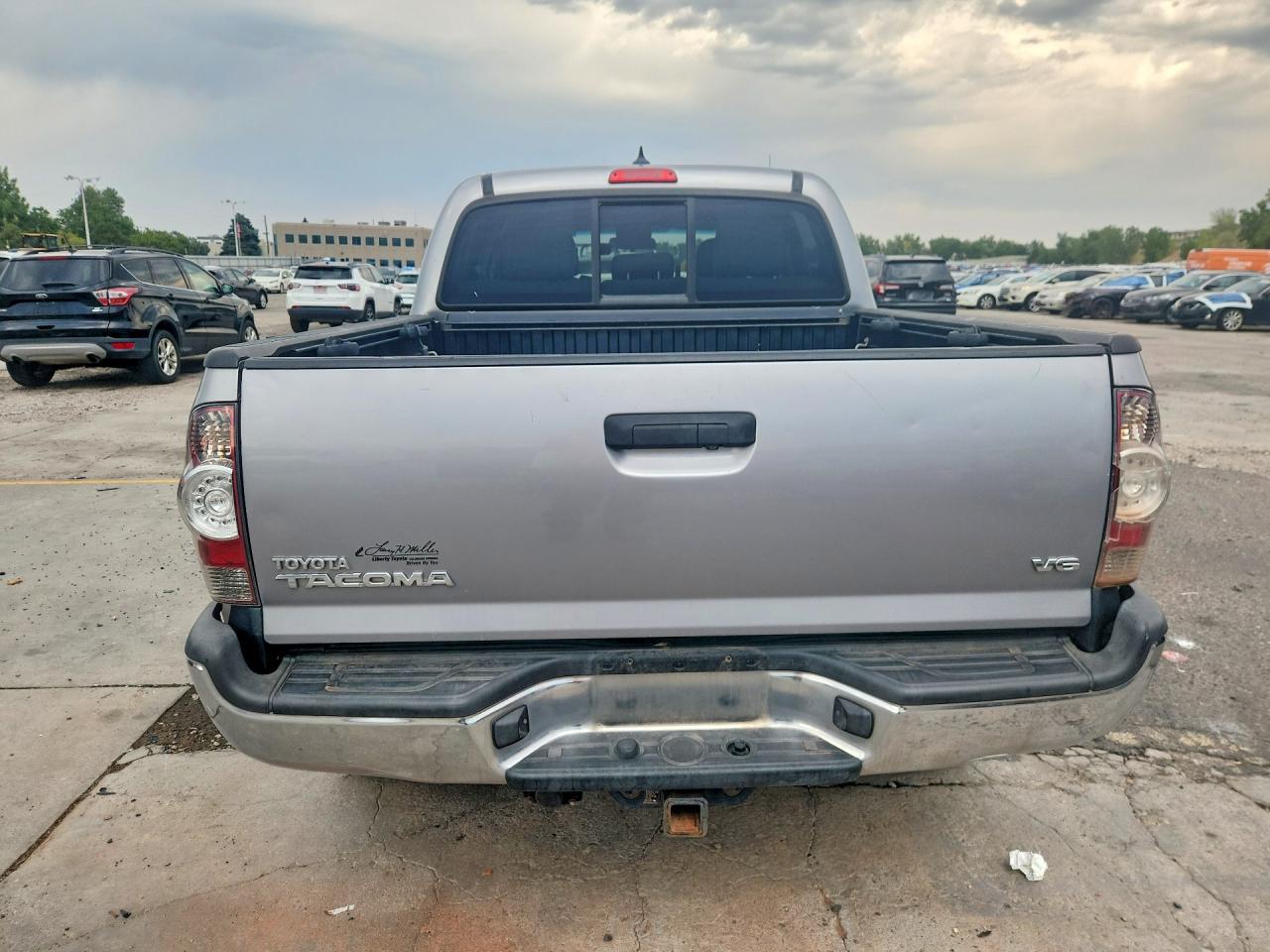 2014 Toyota Tacoma V6 Silver vin: 5TFLU4EN0EX092190