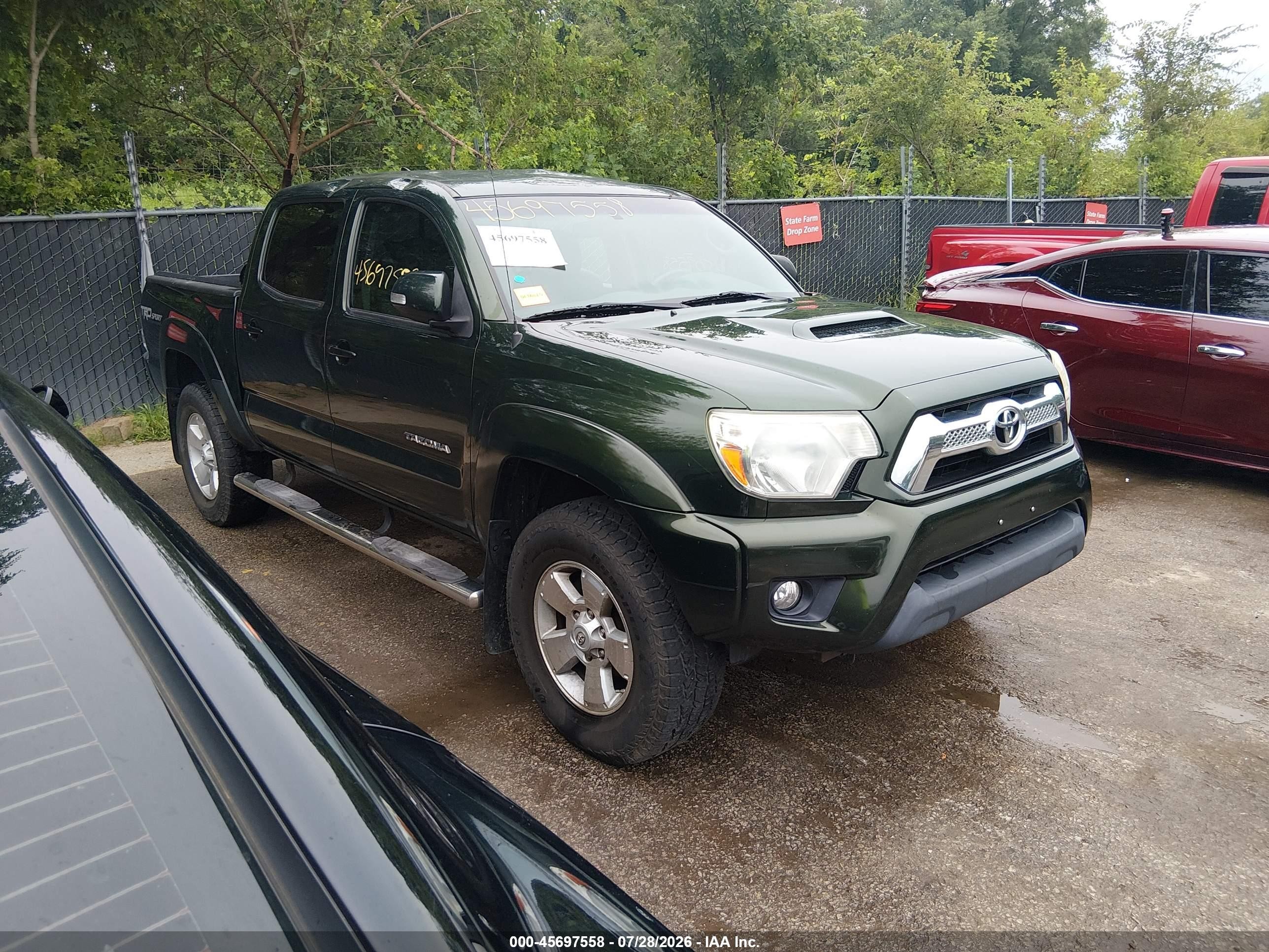 2014 Toyota Tacoma Base V6 Зеленый vin: 5TFLU4EN0EX108470