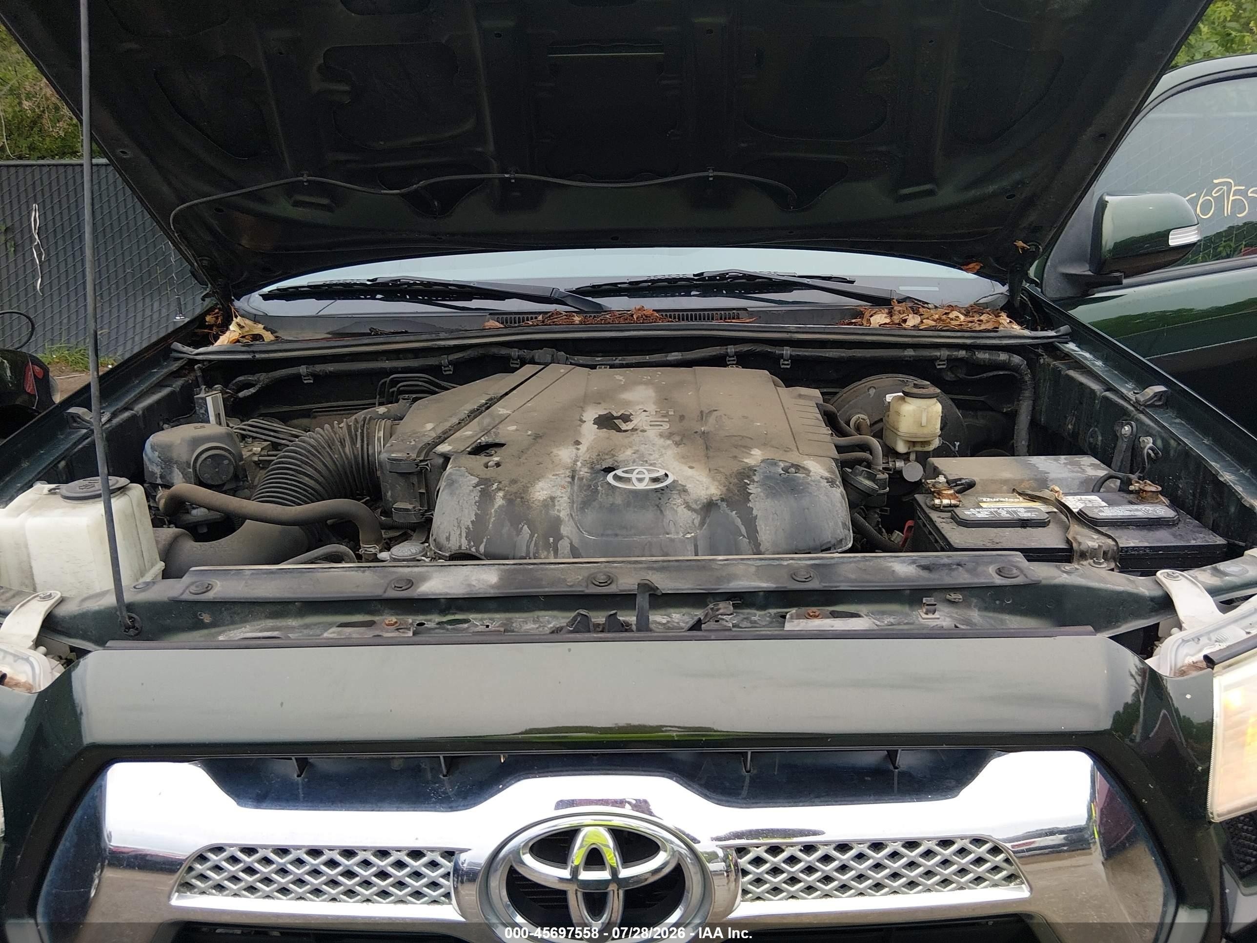 2014 Toyota Tacoma Base V6 Зеленый vin: 5TFLU4EN0EX108470