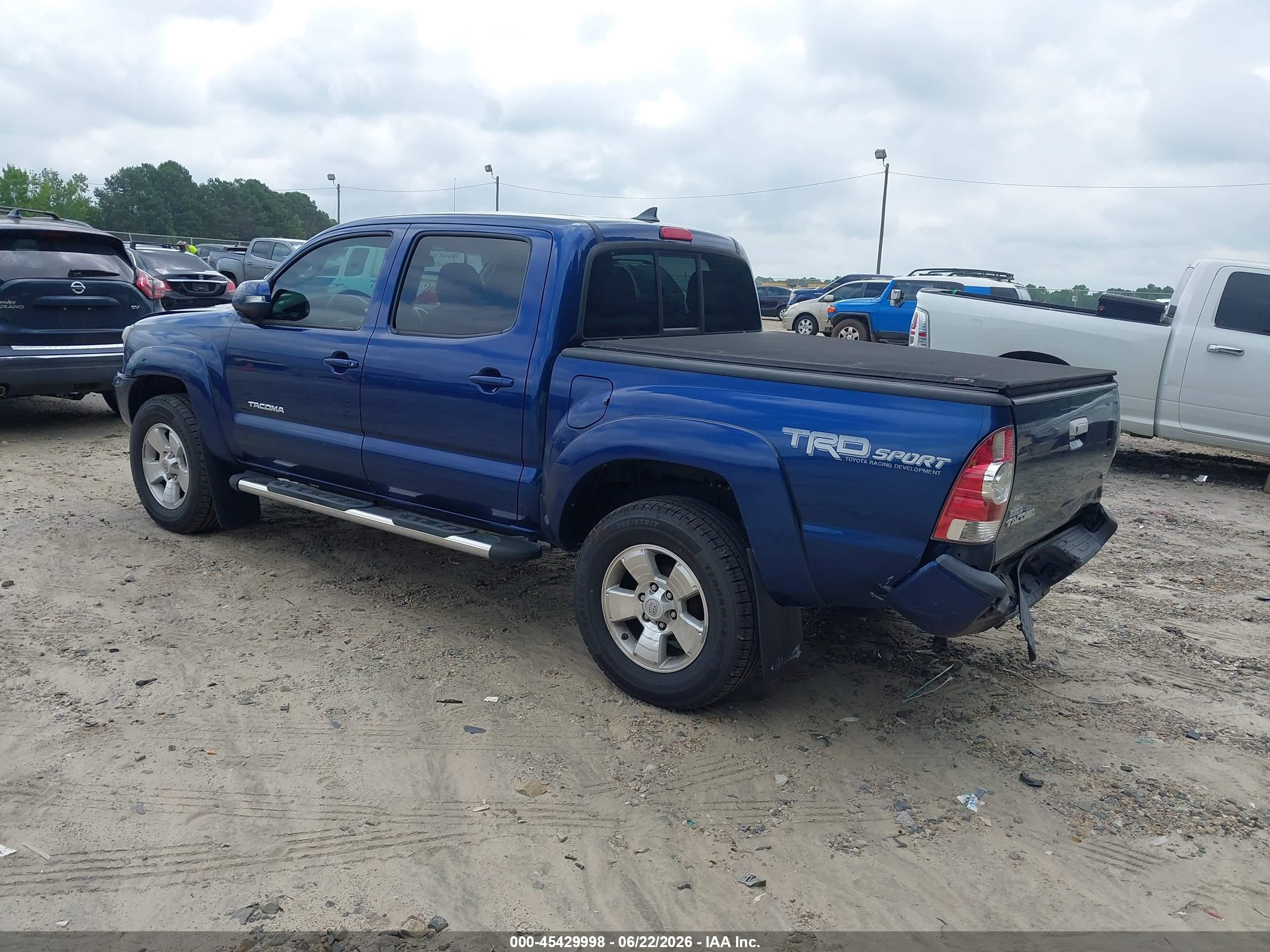 2015 Toyota Tacoma Base V6 Blue vin: 5TFLU4EN0FX130759