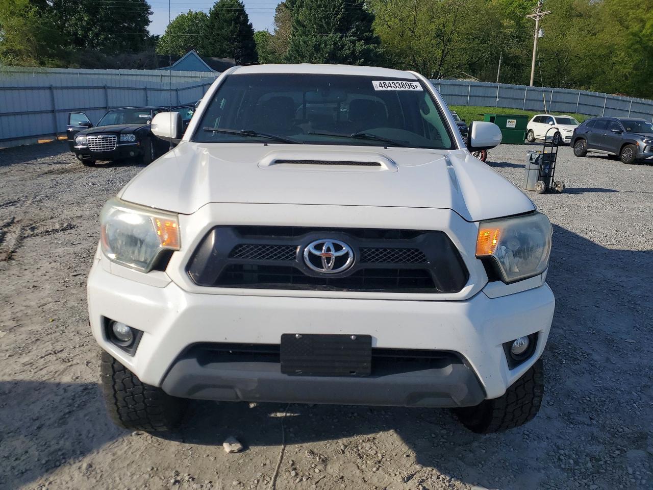 2012 Toyota Tacoma V6 White vin: 5TFLU4EN1CX032819