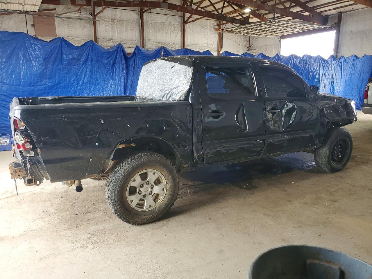 2013 Toyota Tacoma Double Cab Black vin: 5TFLU4EN1DX057835