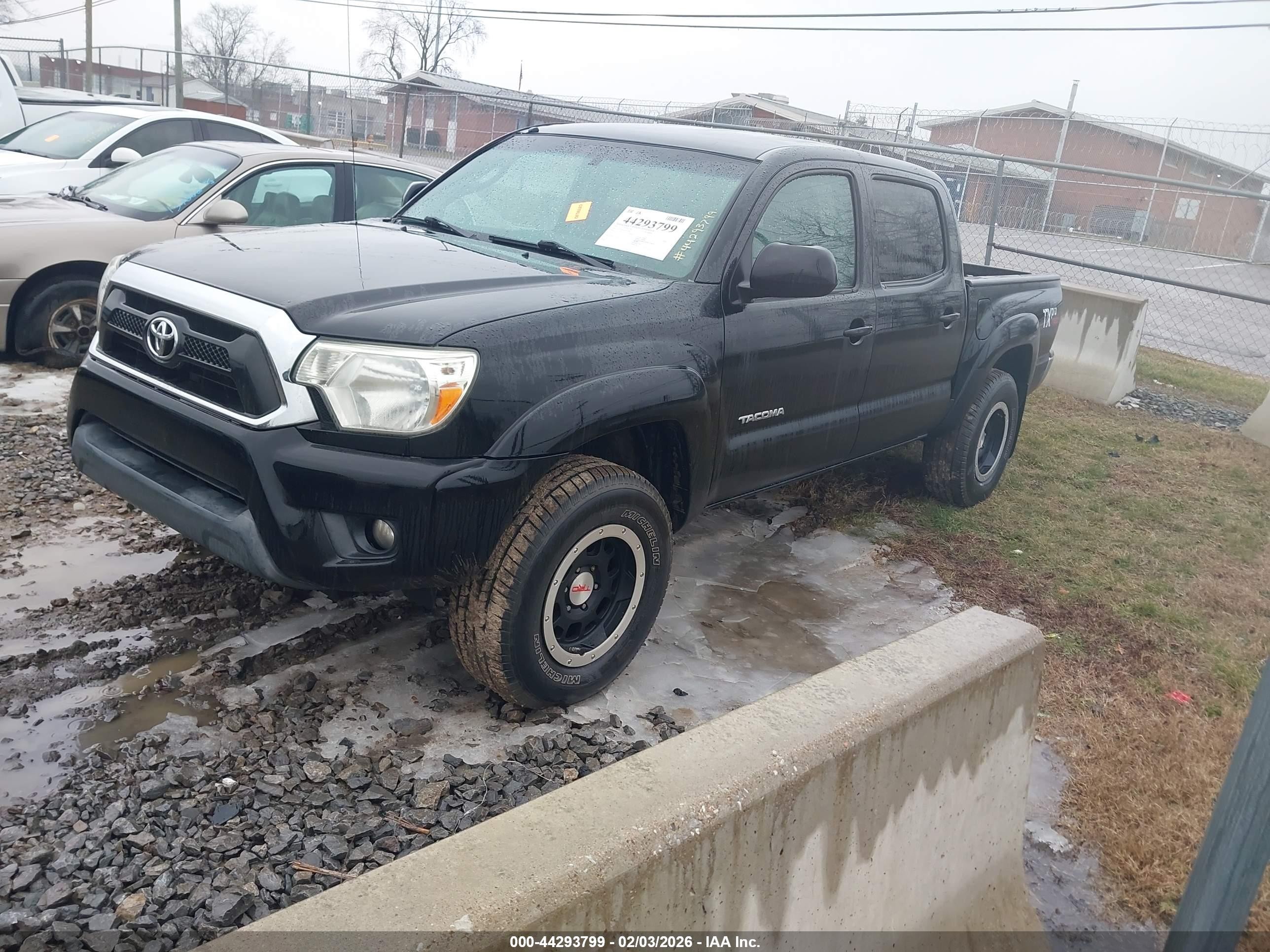 2013 Toyota Tacoma Base V6 Black vin: 5TFLU4EN1DX073534