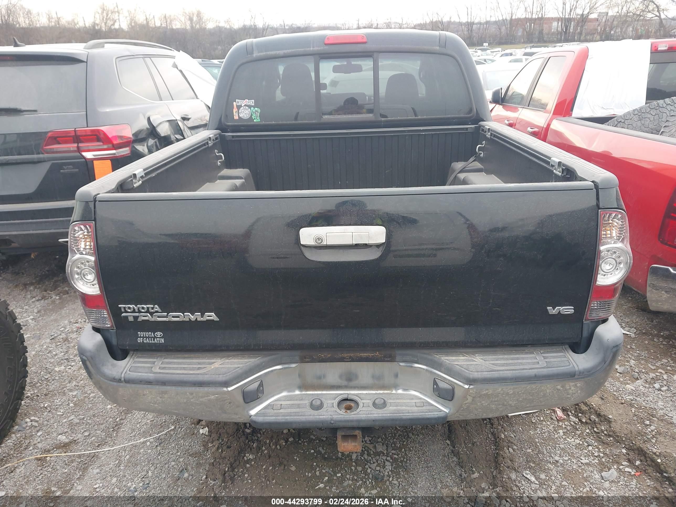 2013 Toyota Tacoma Base V6 Black vin: 5TFLU4EN1DX073534