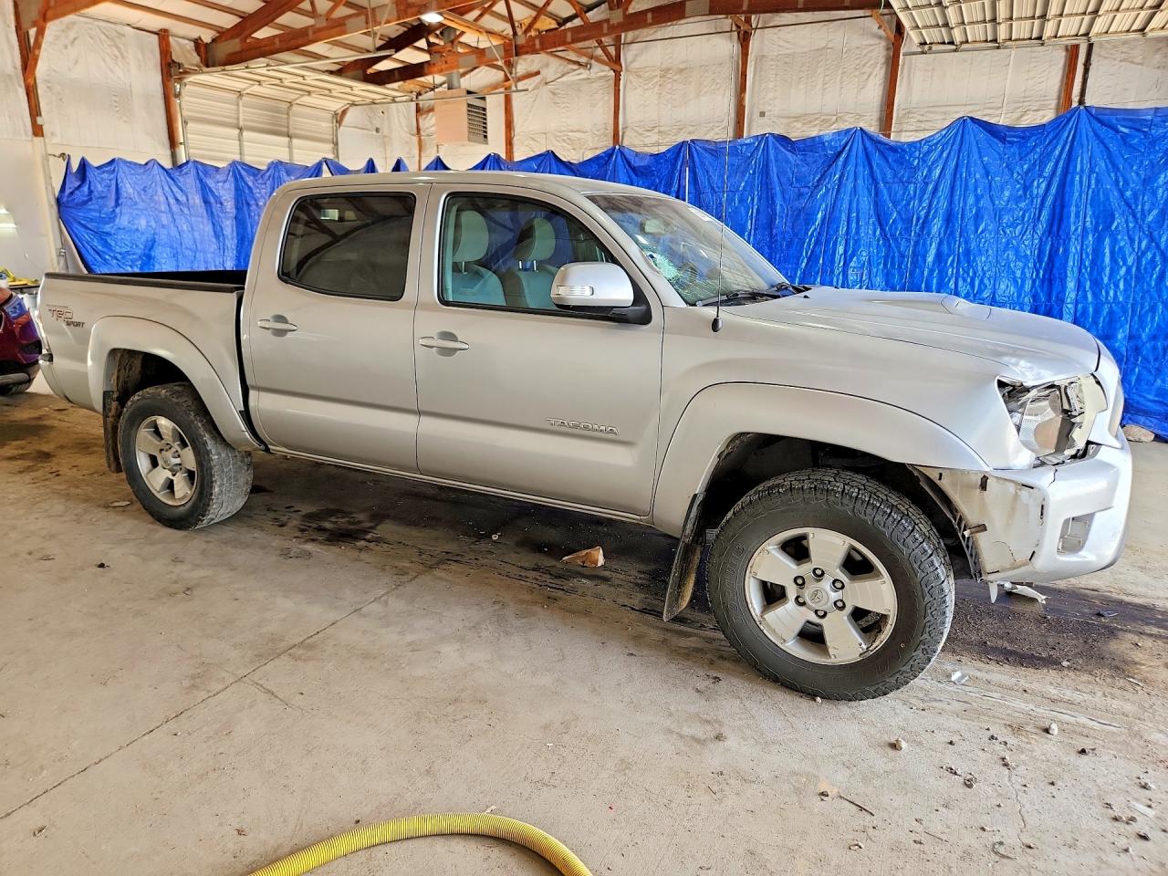 2013 Toyota Tacoma Double Cab Silver vin: 5TFLU4EN1DX082170