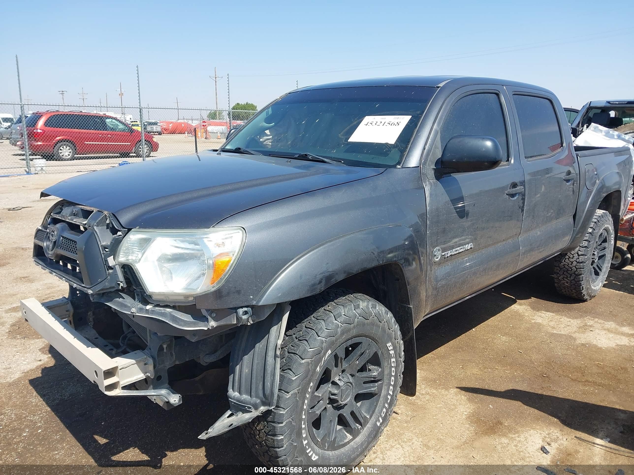 2015 Toyota Tacoma Base V6 Gray vin: 5TFLU4EN1FX142158