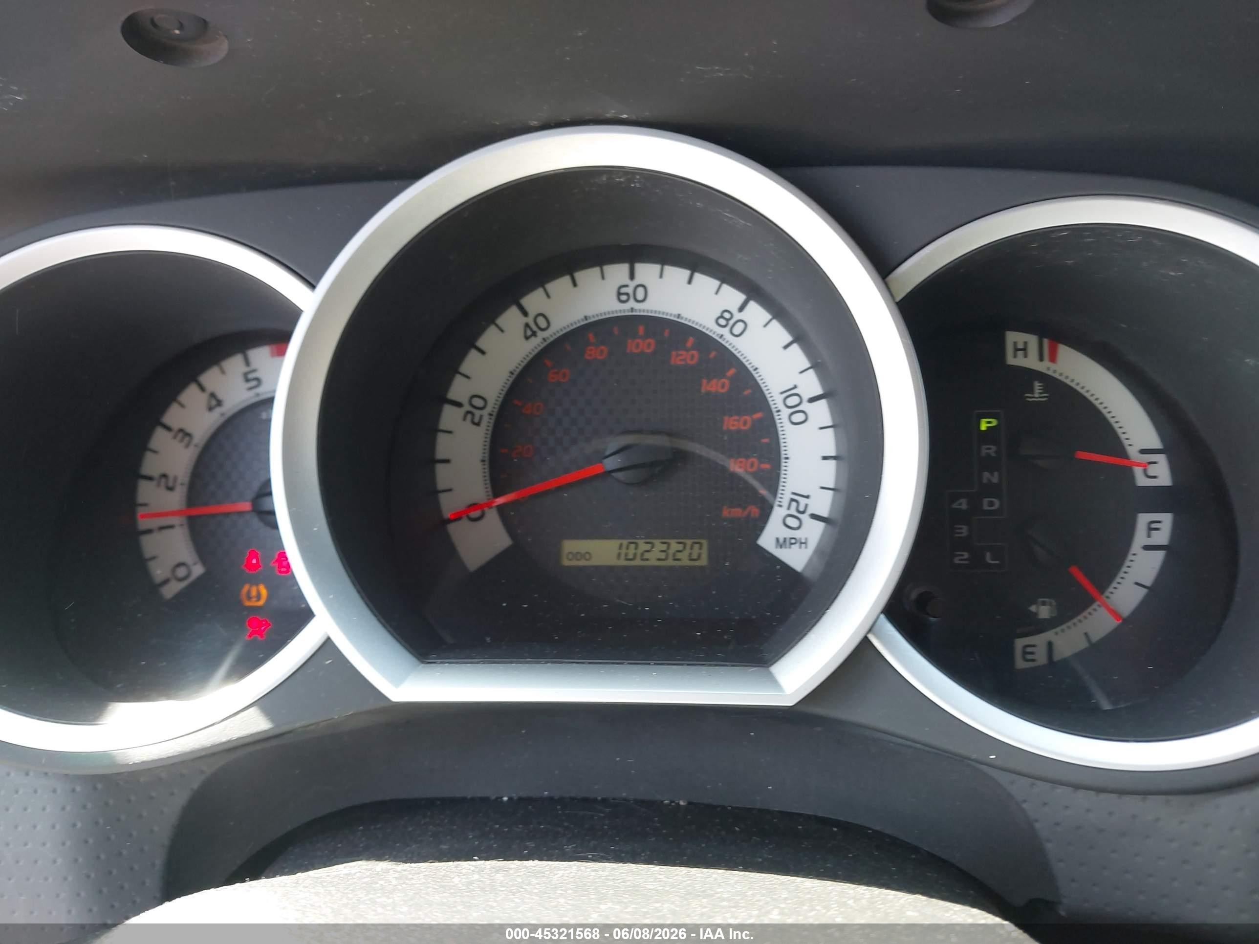 2015 Toyota Tacoma Base V6 Gray vin: 5TFLU4EN1FX142158