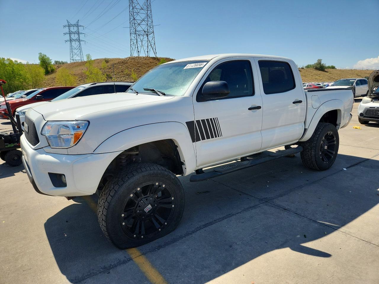 2012 Toyota Tacoma Double Cab White vin: 5TFLU4EN2CX040556